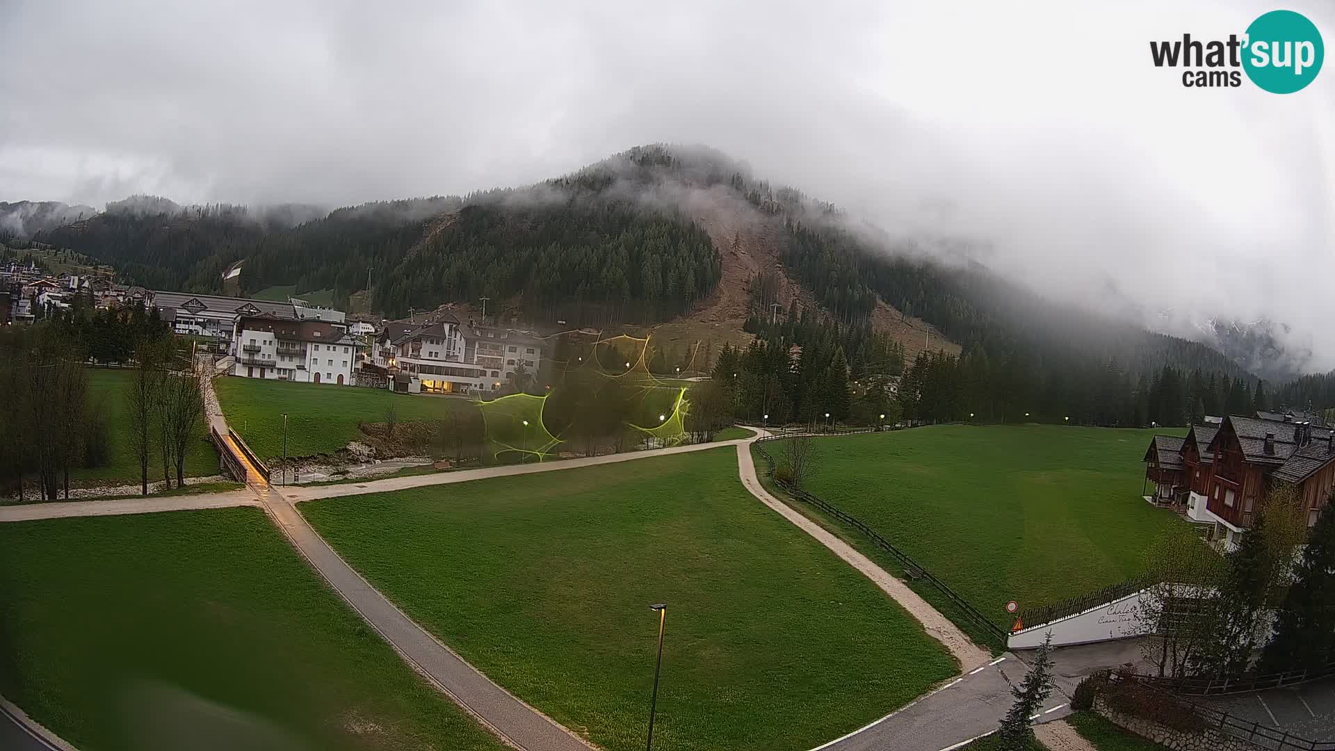 Webcam Corvara in Badia: Spectacular Views of the Sella Group