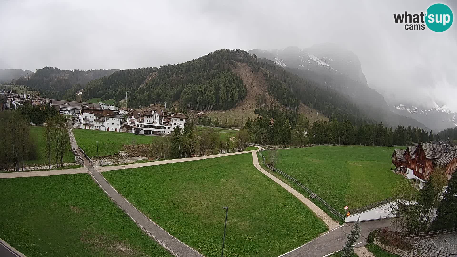Webcam Corvara in Badia: Spectacular Views of the Sella Group