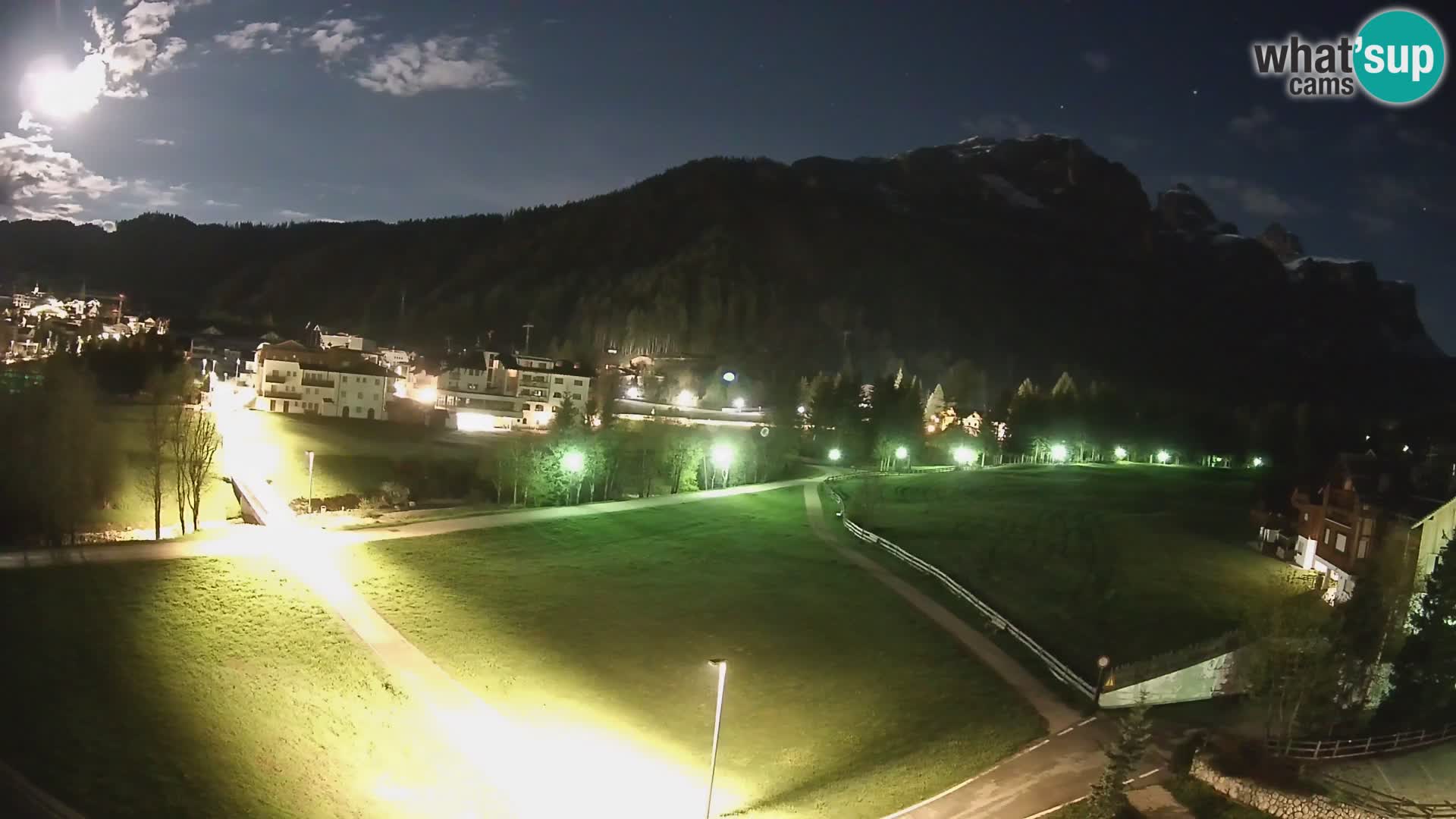 Corvara webcam | Spektakuläre Ausblicke auf die Sellagruppe