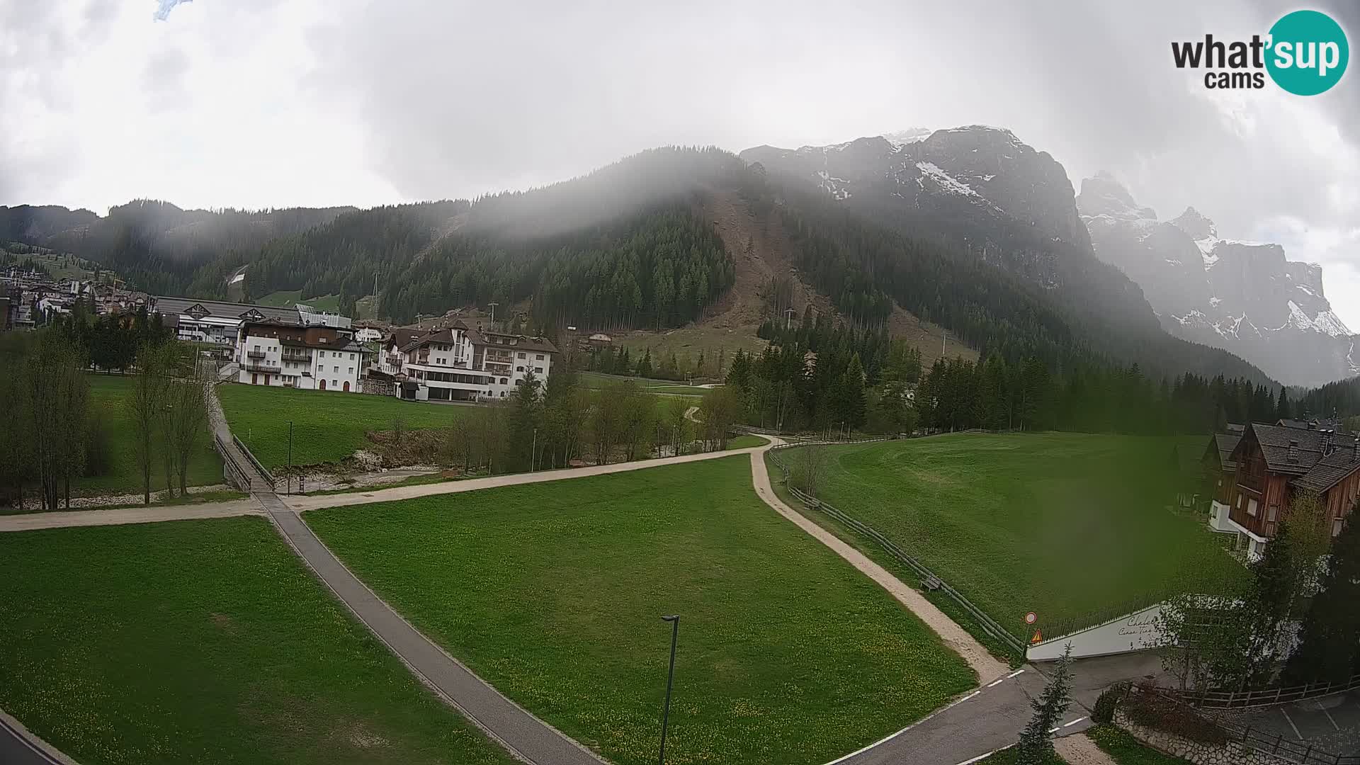 Webcam Corvara in Badia: Spectacular Views of the Sella Group