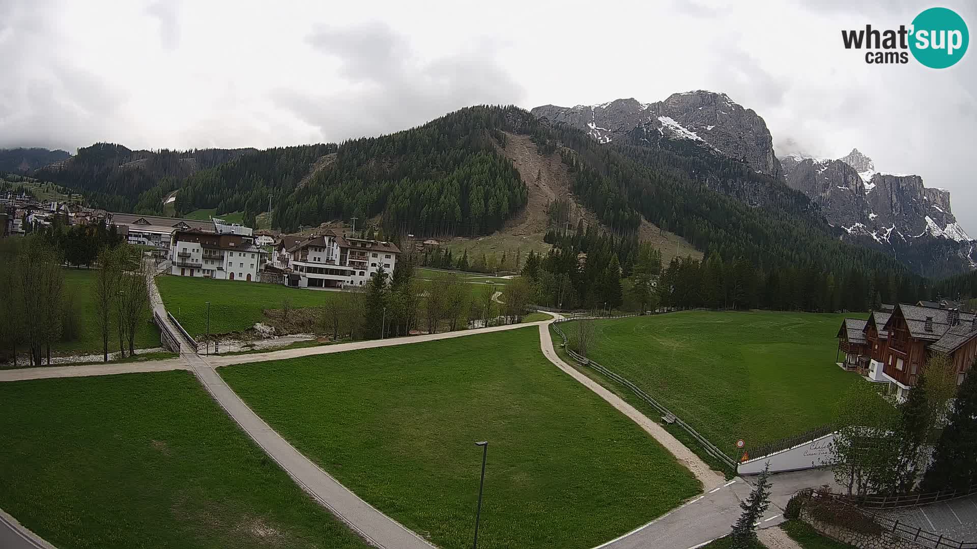 Webcam Corvara in Badia: Spectacular Views of the Sella Group