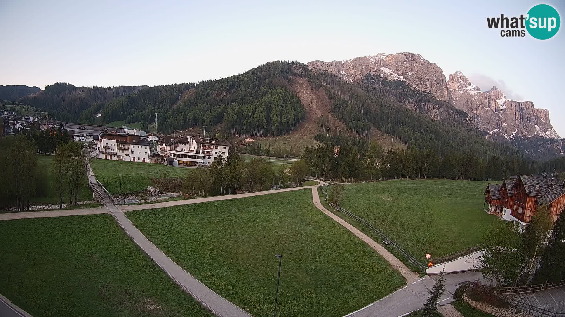 Webcam Corvara | Vista spettacolare Gruppo del Sella