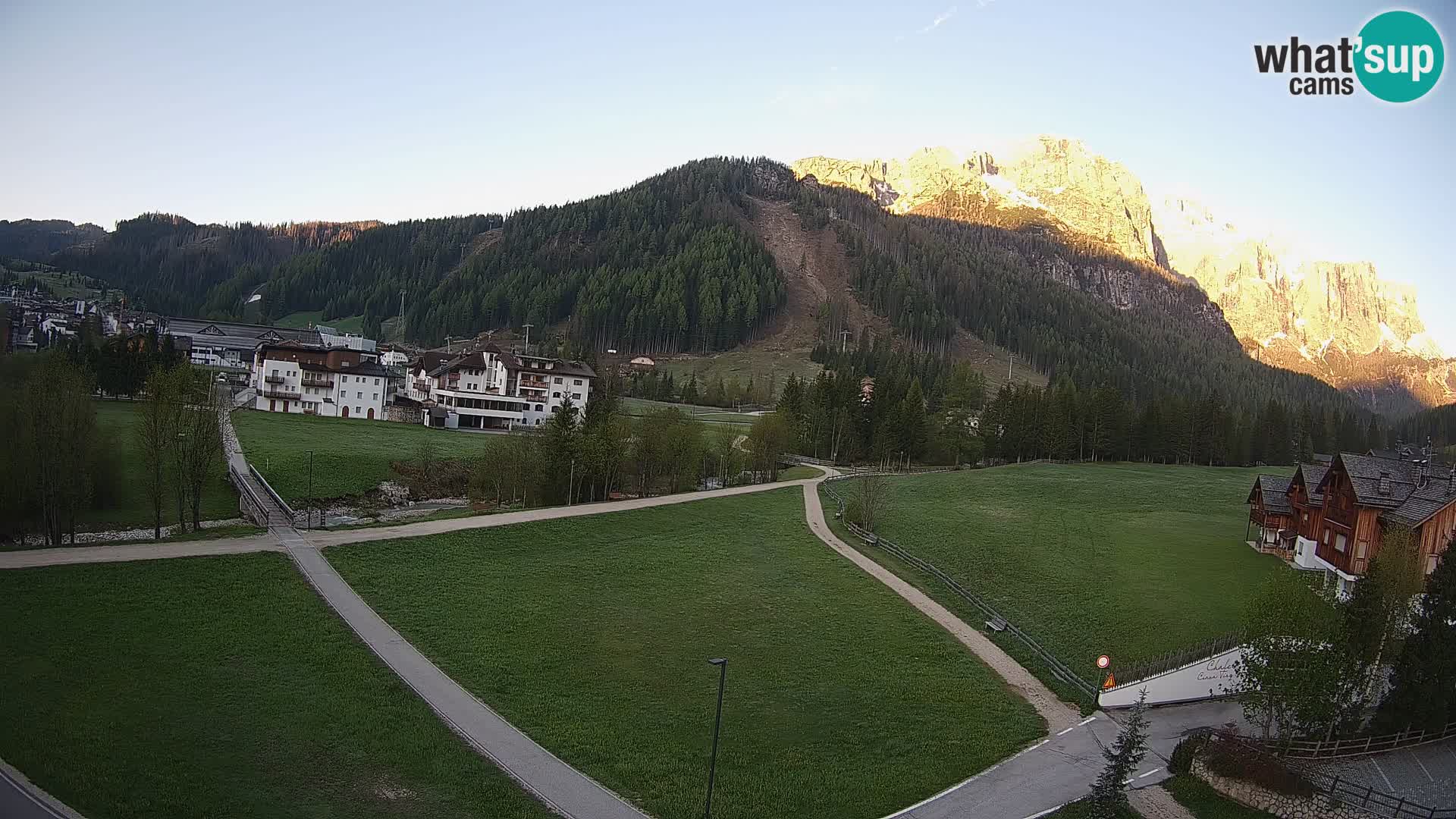 Corvara webcam | Spektakuläre Ausblicke auf die Sellagruppe