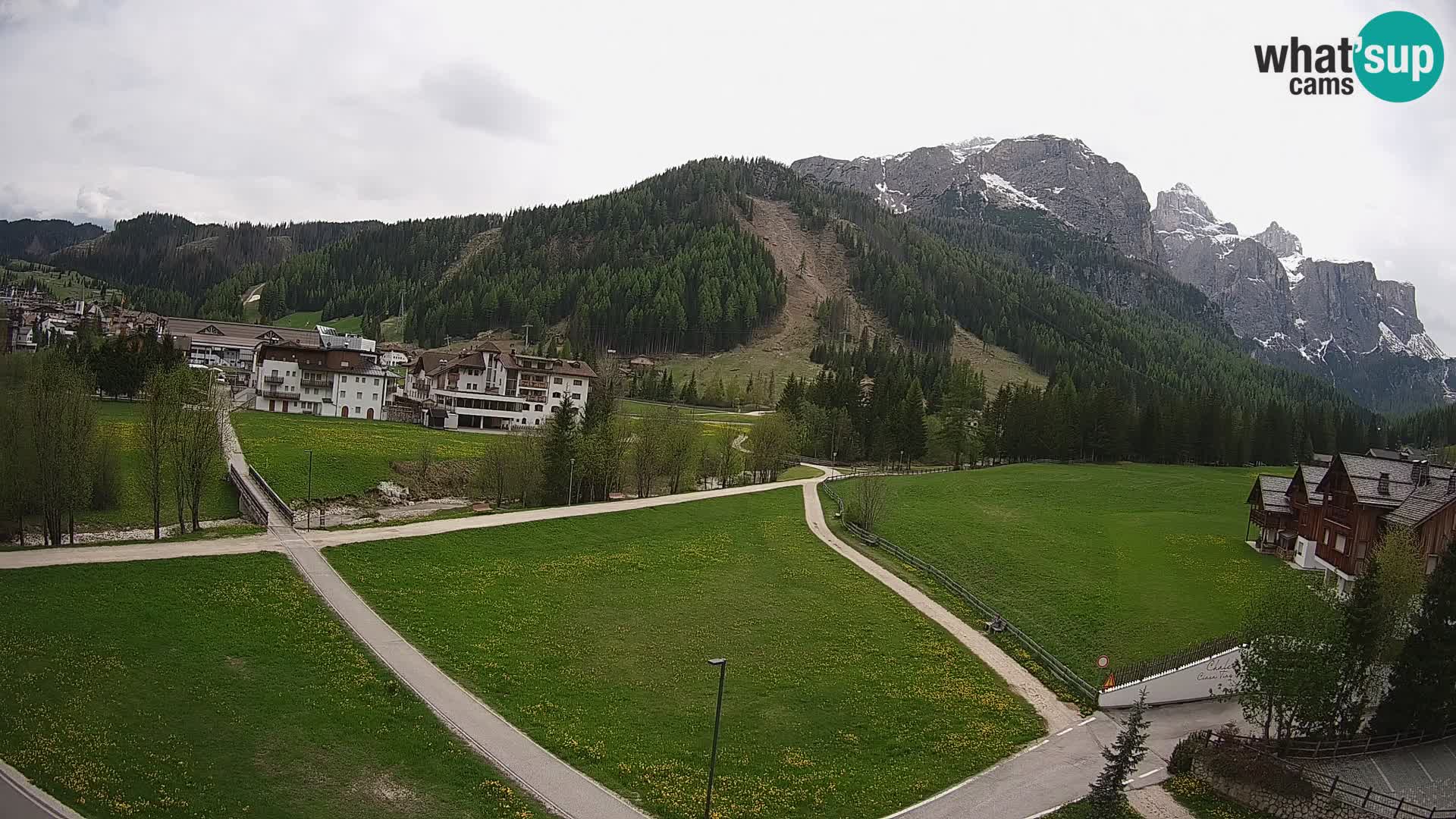 Corvara webcam | Spektakuläre Ausblicke auf die Sellagruppe