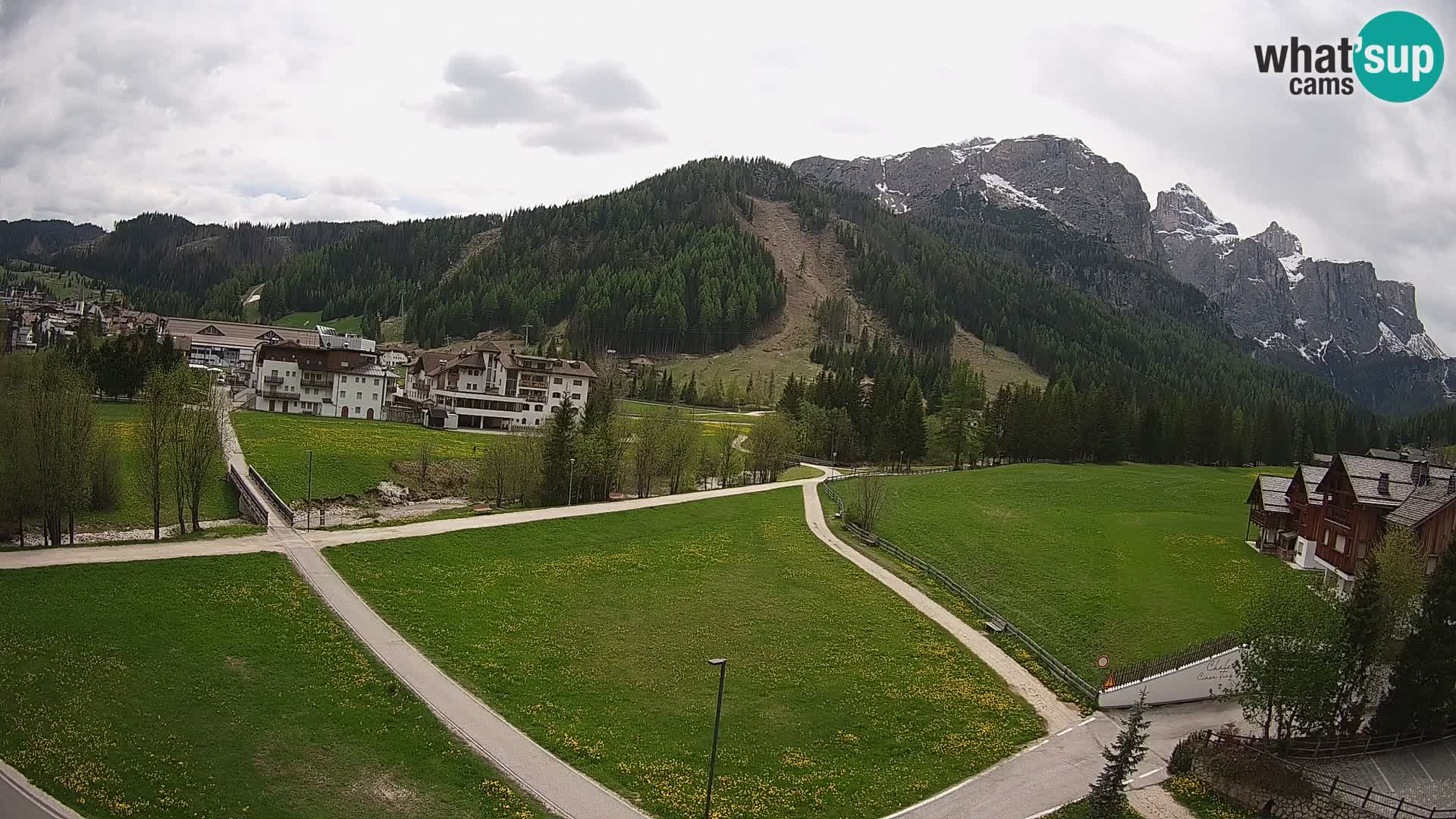 Webcam Corvara in Badia: Spectacular Views of the Sella Group