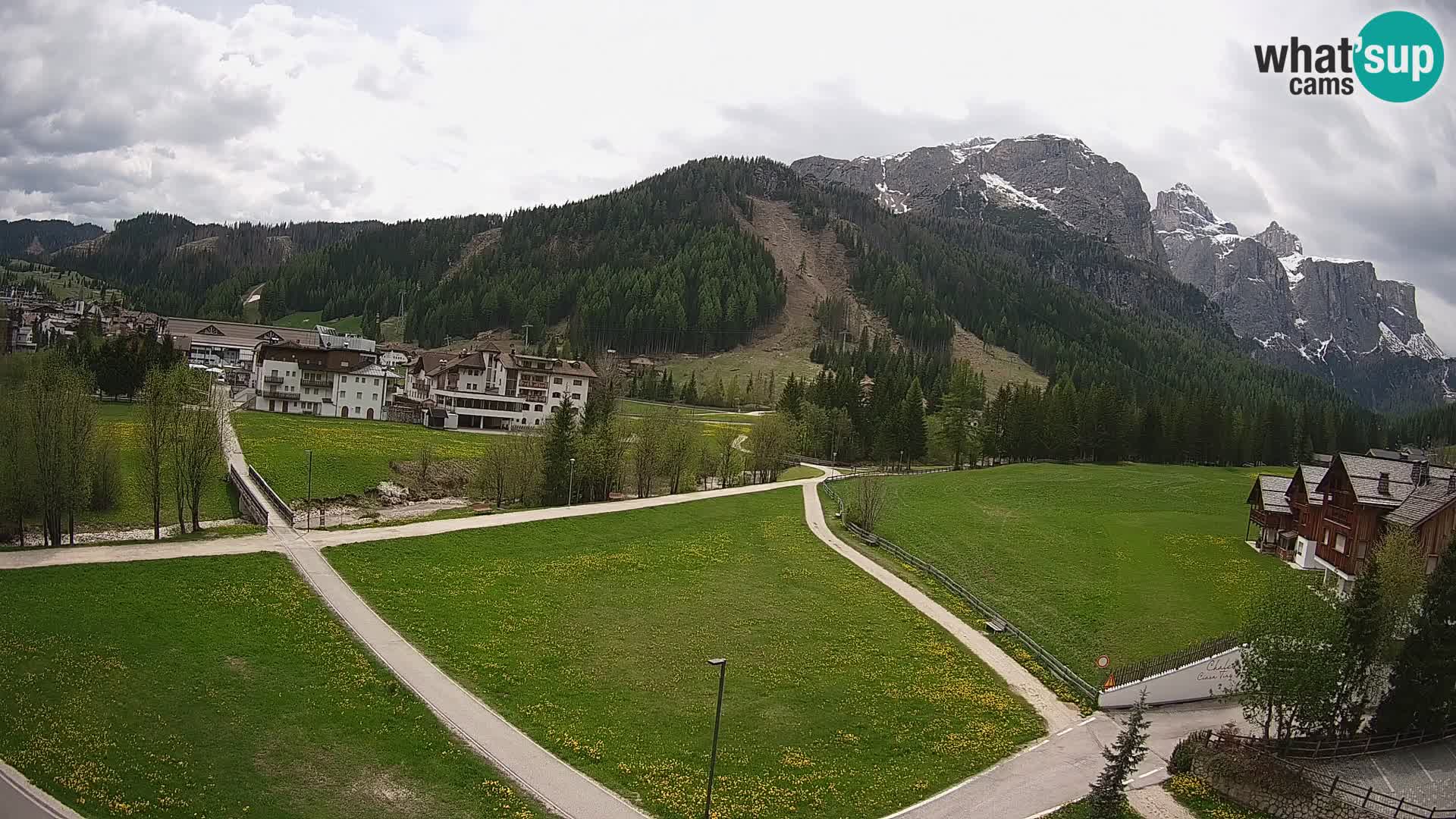 Webcam Corvara in Badia: Spectacular Views of the Sella Group