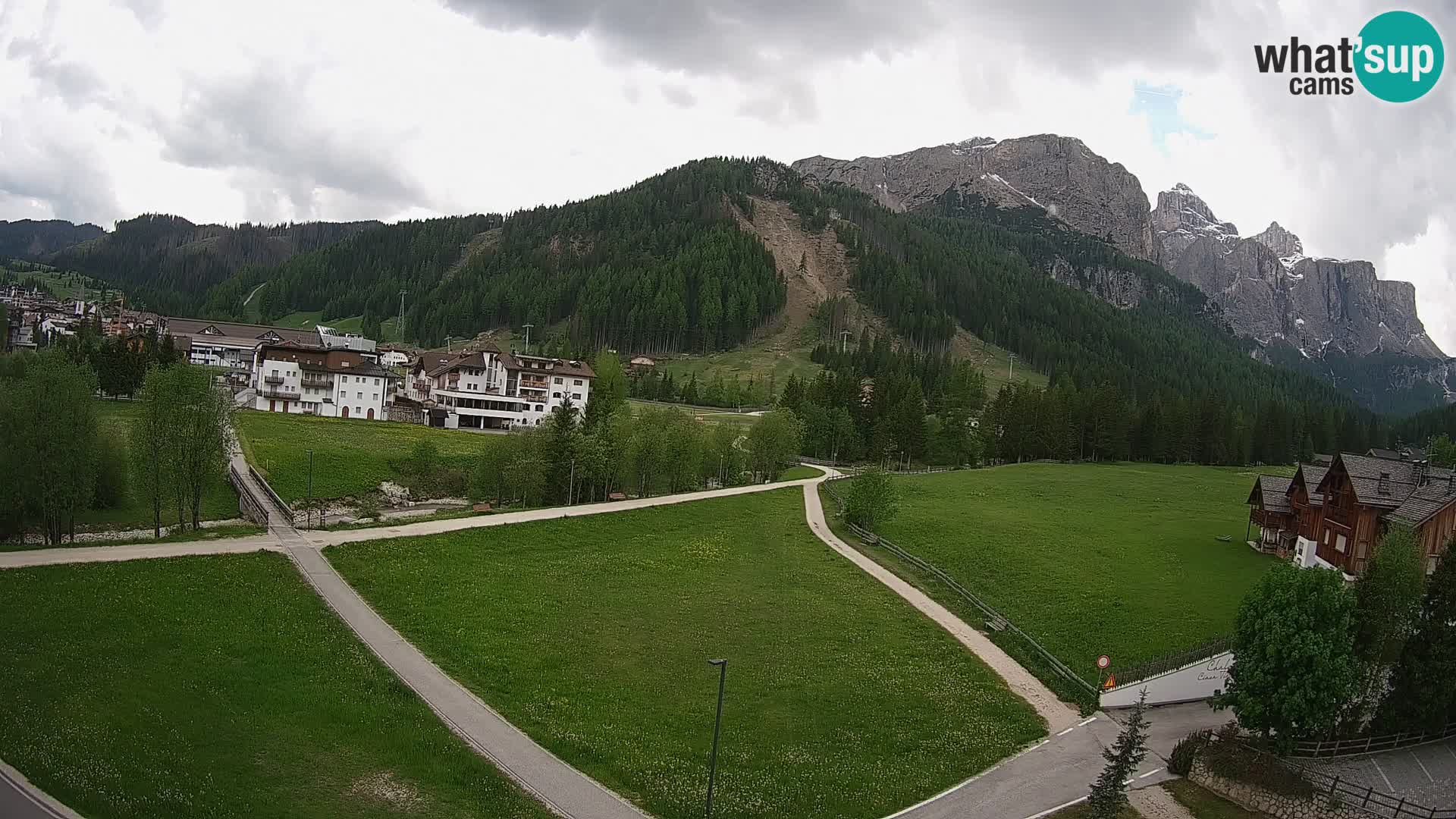Corvara webcam | Spektakuläre Ausblicke auf die Sellagruppe