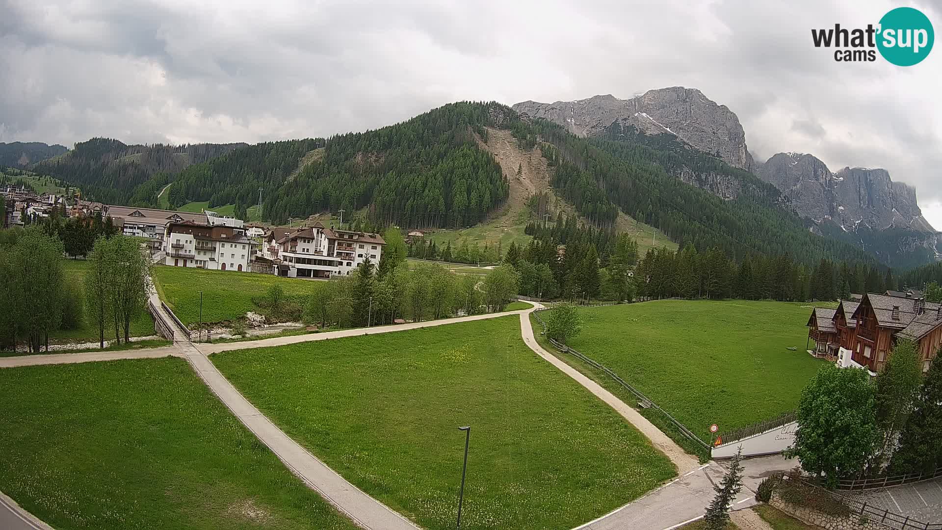 Webcam Corvara in Badia: Spectacular Views of the Sella Group
