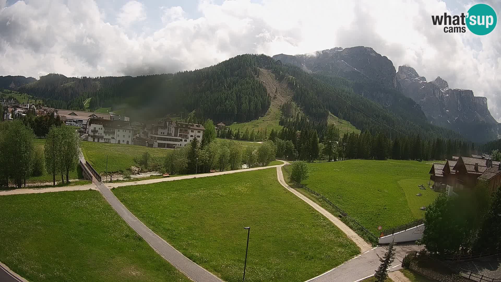 Webcam Corvara in Badia: Spectacular Views of the Sella Group