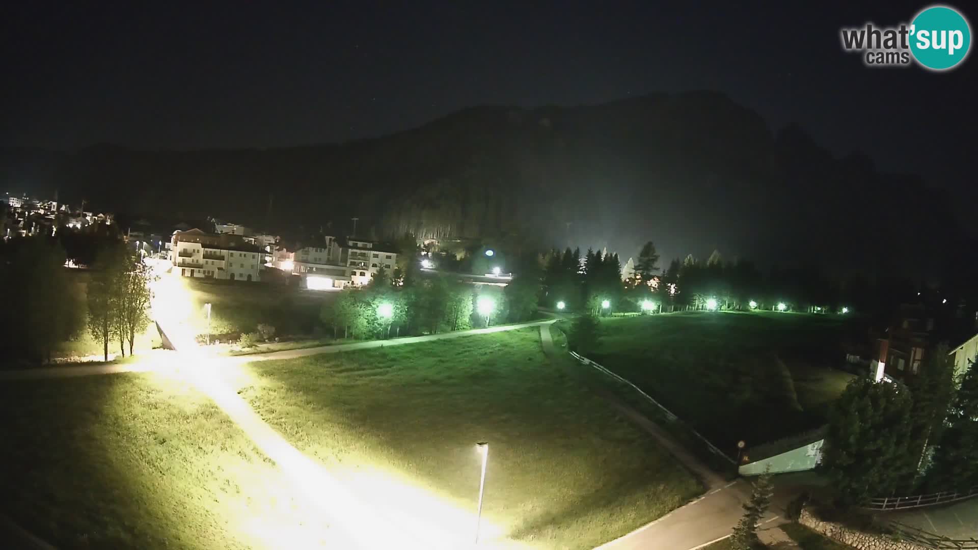 Live cam Corvara | Vues spectaculaires sur le groupe Sella