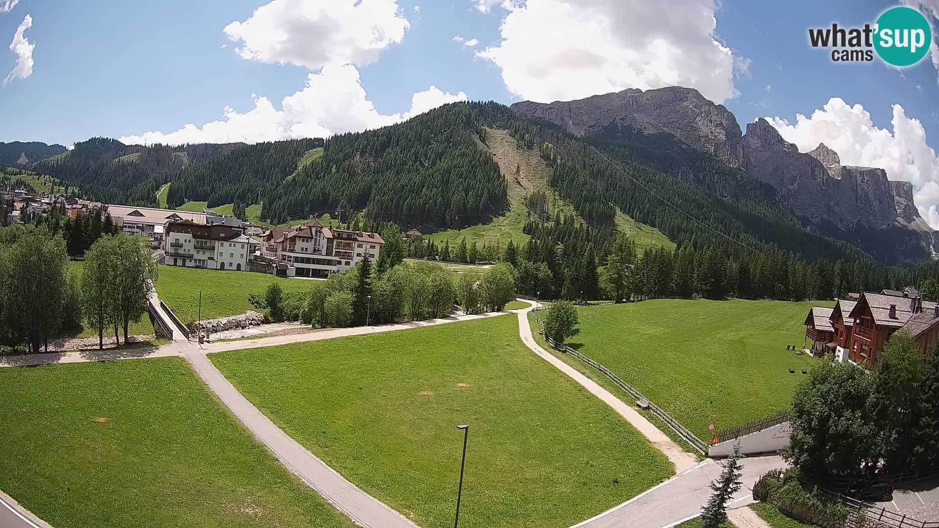 Corvara webcam | Spektakuläre Ausblicke auf die Sellagruppe