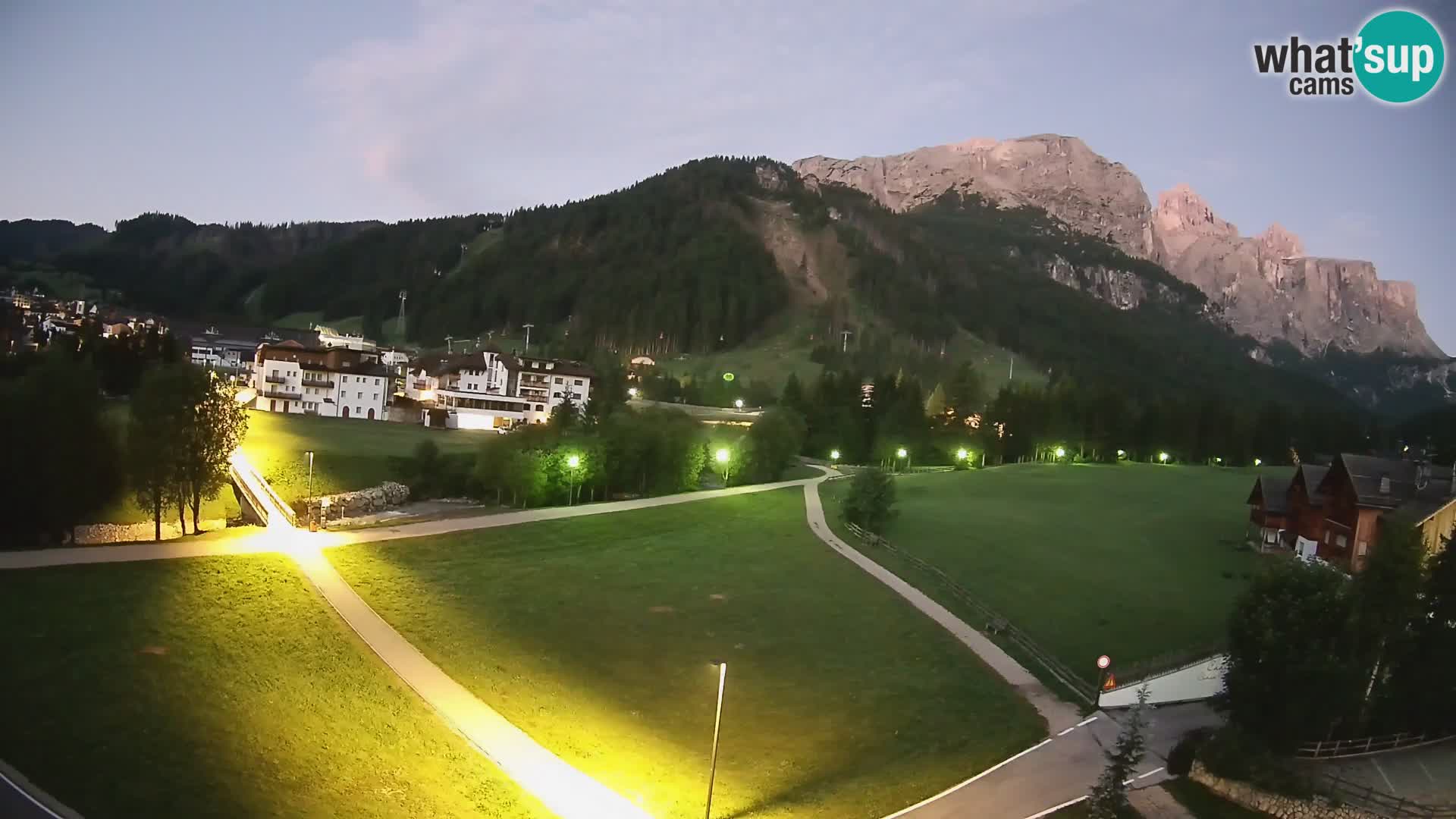 Webcam Corvara in Badia: Spectacular Views of the Sella Group
