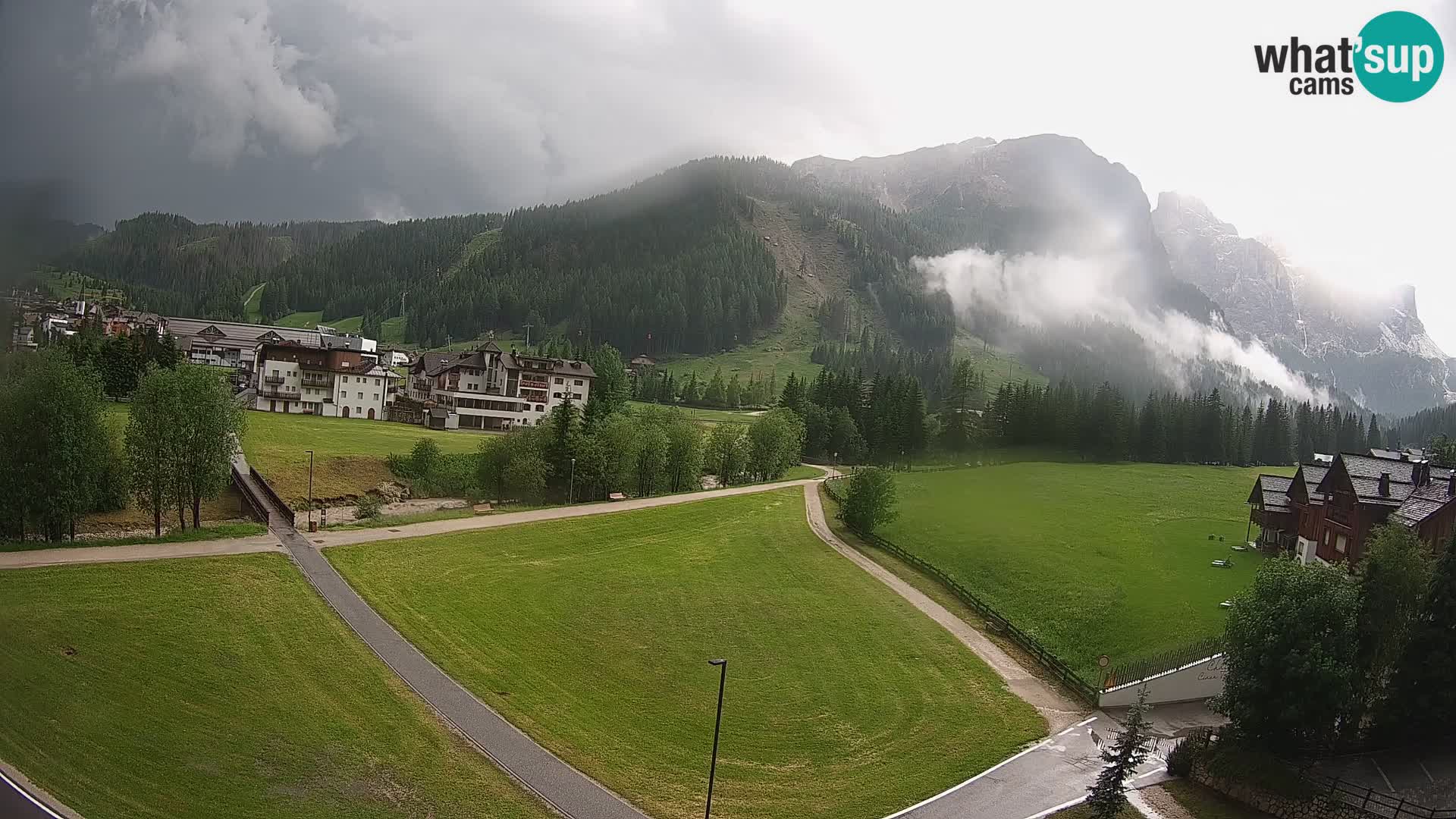 Webcam Corvara in Badia: Spectacular Views of the Sella Group