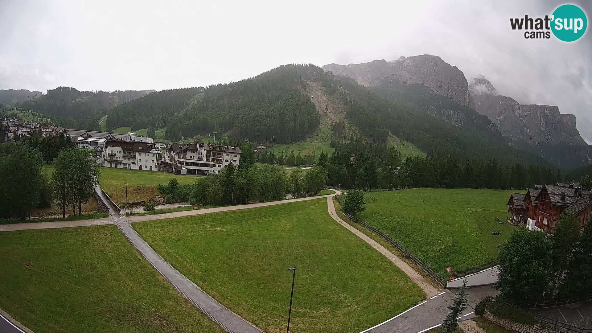 Corvara webcam | Spektakuläre Ausblicke auf die Sellagruppe