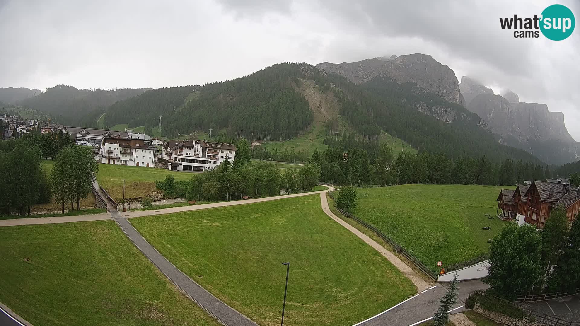 Corvara webcam | Spektakuläre Ausblicke auf die Sellagruppe