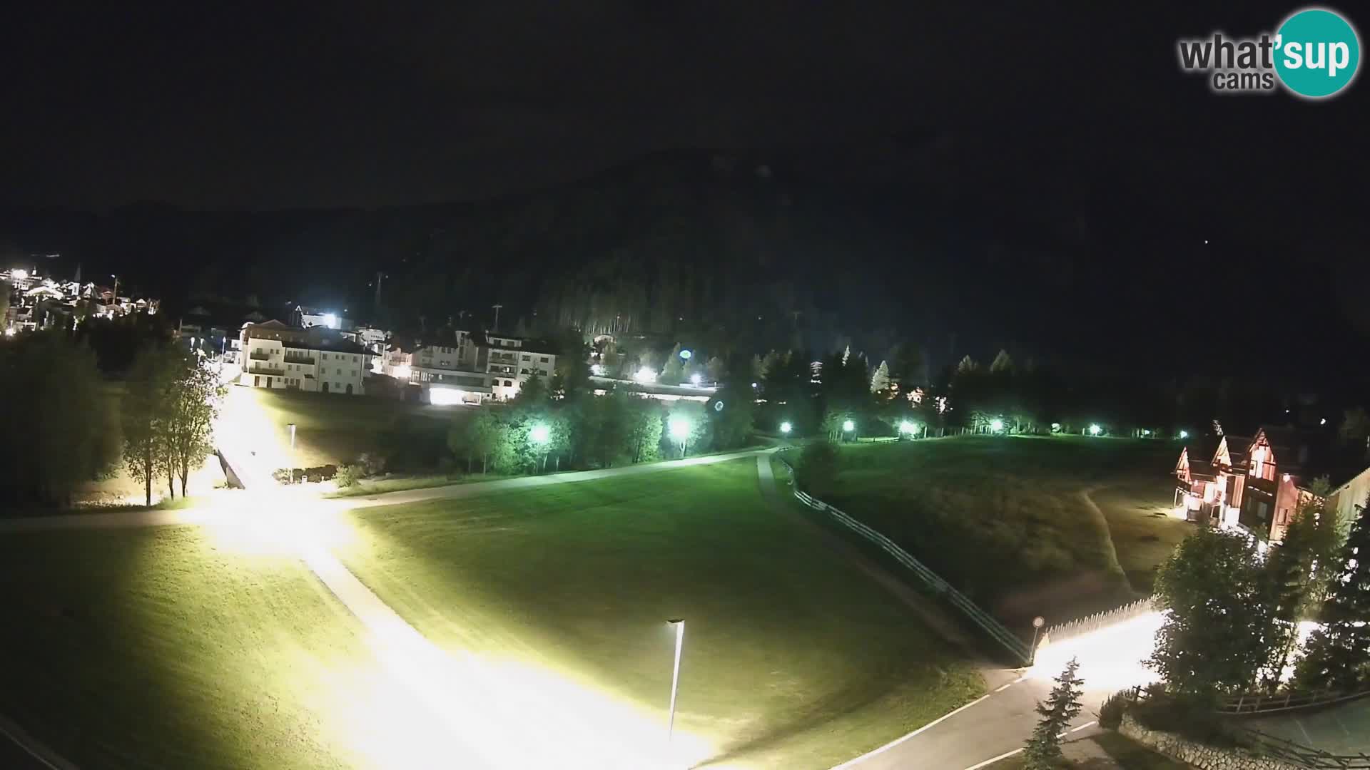Live cam Corvara | Vues spectaculaires sur le groupe Sella