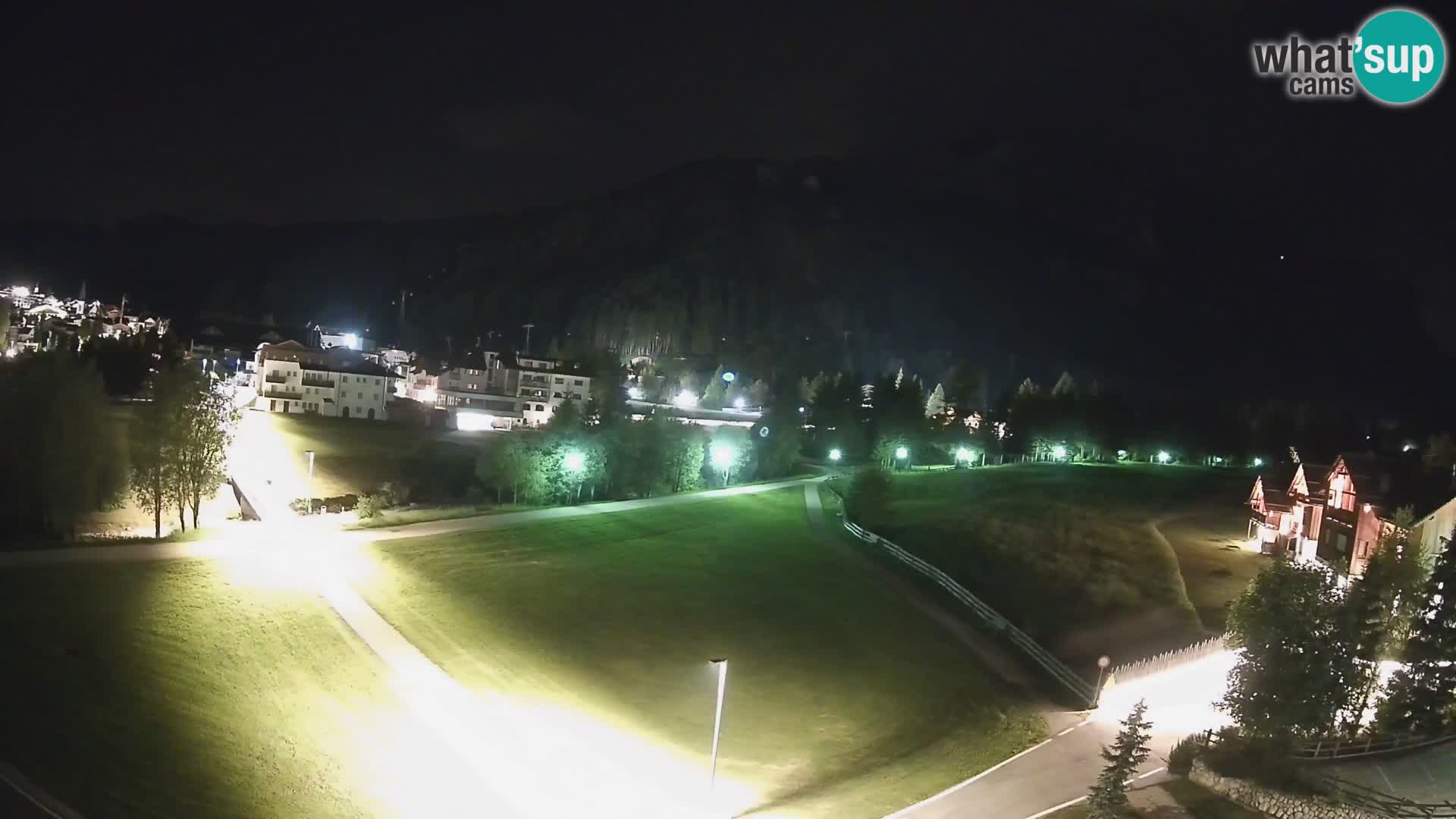 Live cam Corvara | Vues spectaculaires sur le groupe Sella