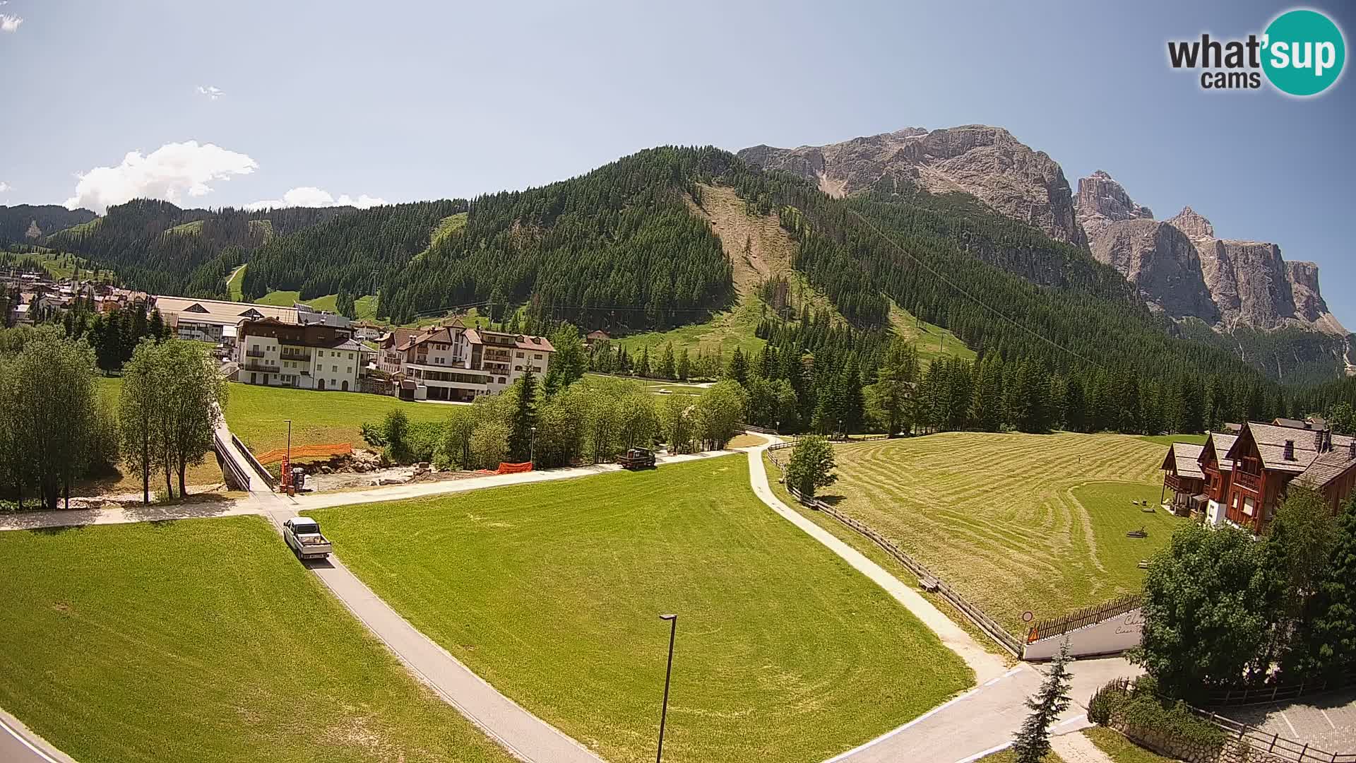 Corvara webcam | Spektakuläre Ausblicke auf die Sellagruppe