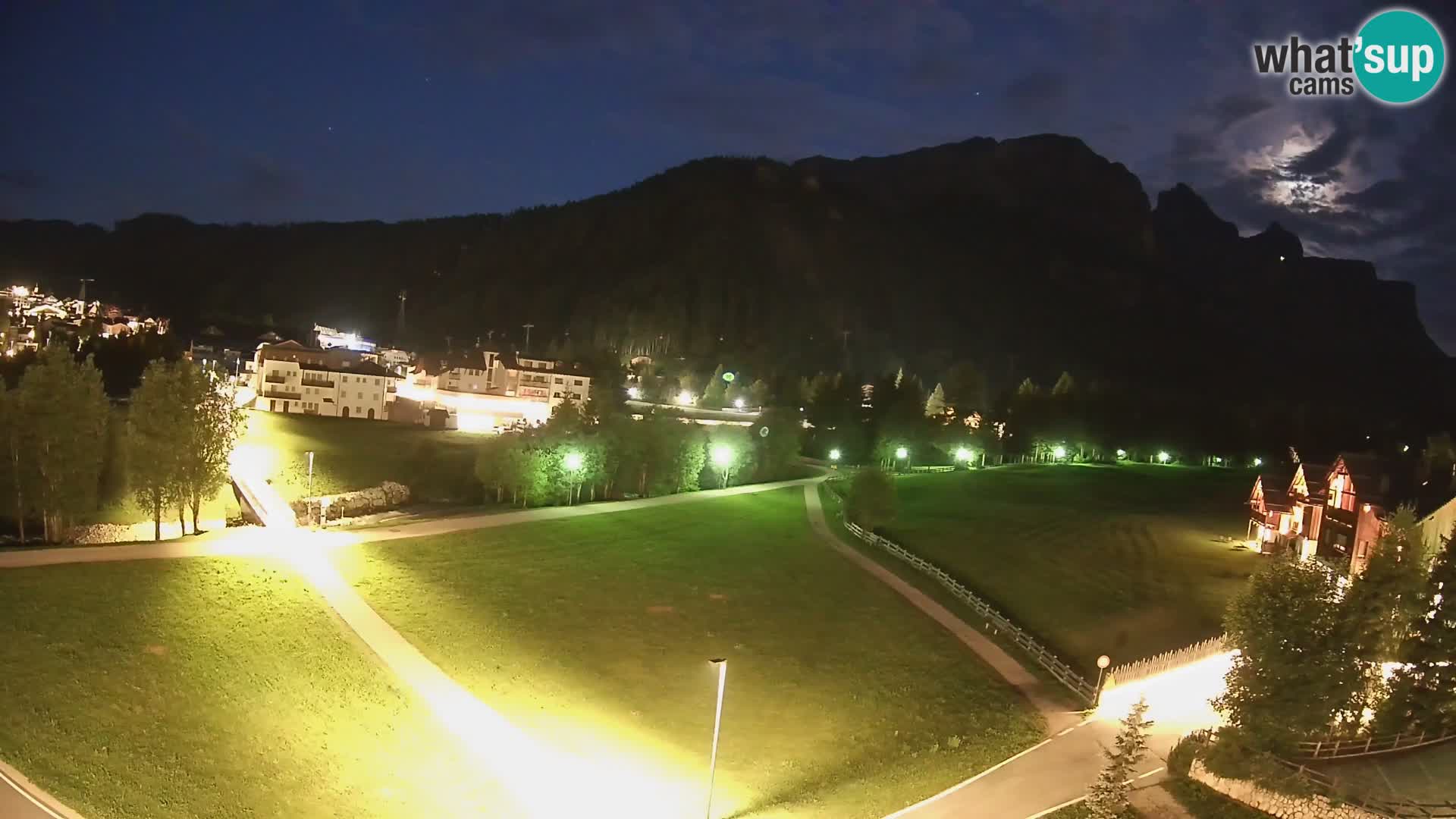 Webcam Corvara in Badia: Spectacular Views of the Sella Group