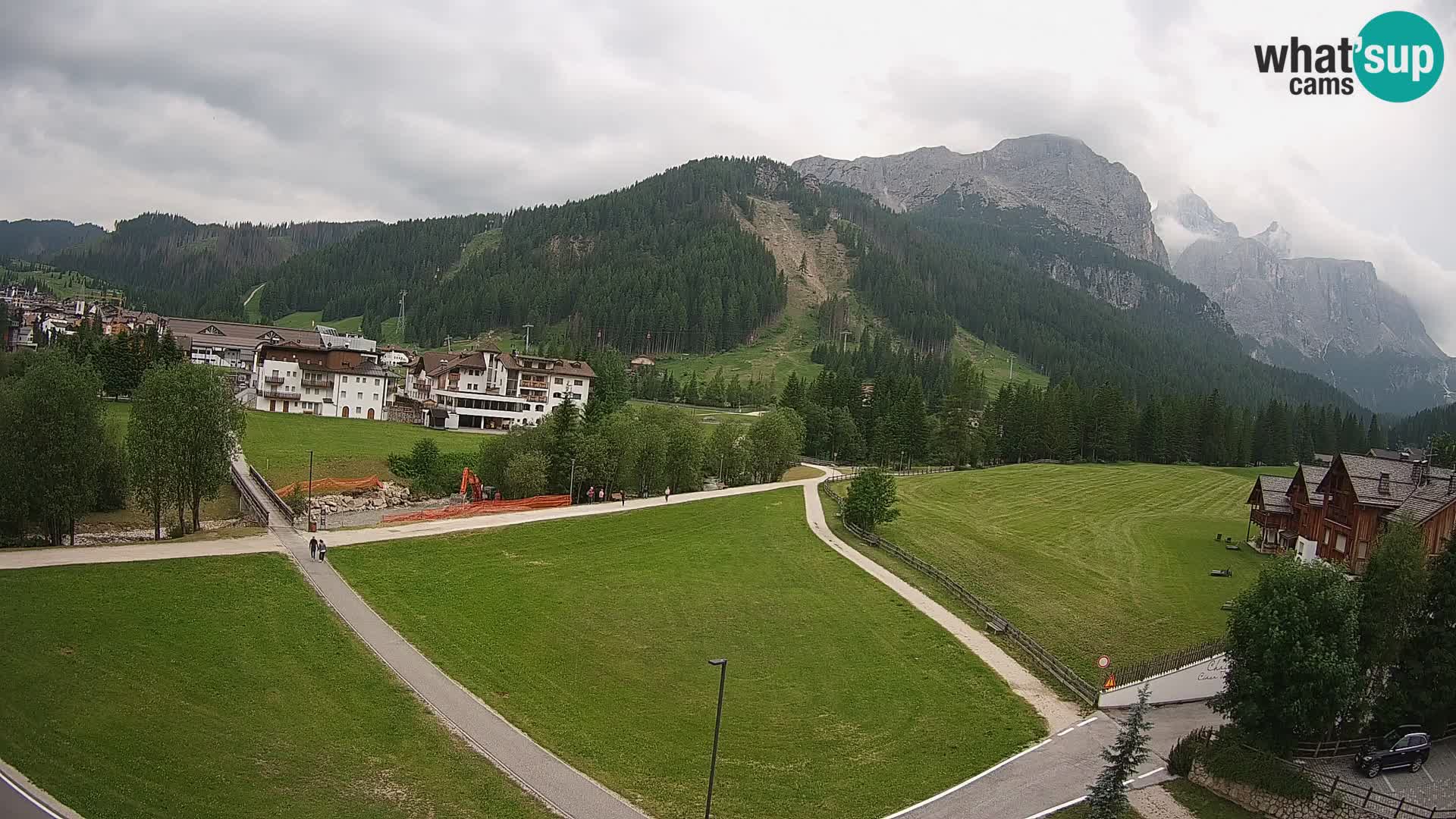 Webcam Corvara in Badia: Spectacular Views of the Sella Group