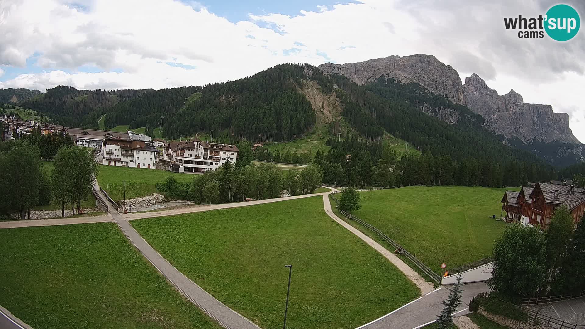 Webcam Corvara in Badia: Spectacular Views of the Sella Group