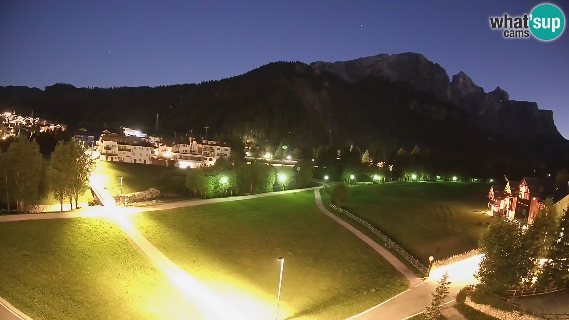 Webcam Corvara in Badia: Spectacular Views of the Sella Group