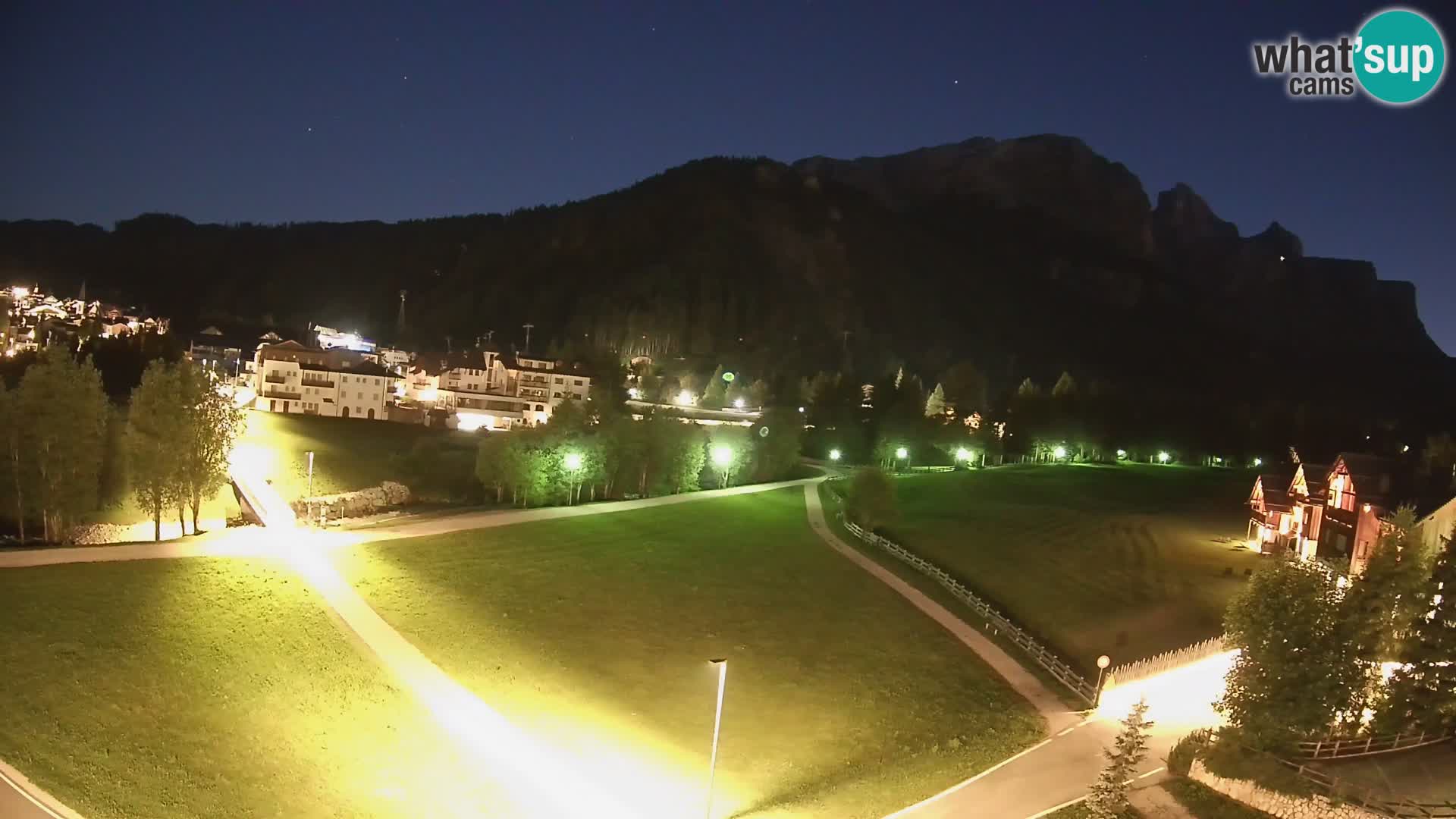 Webcam Corvara in Badia: Spectacular Views of the Sella Group