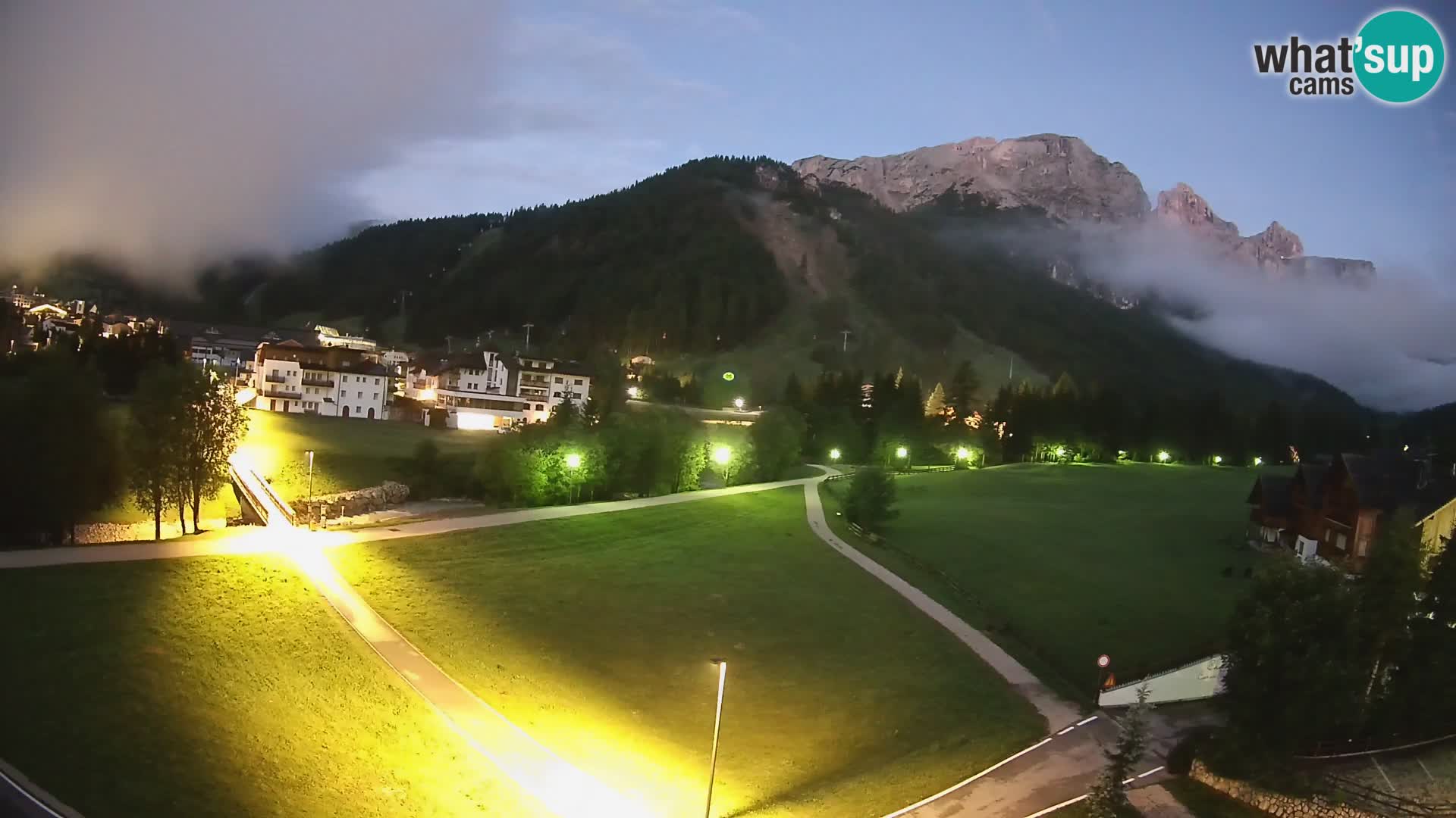 Camera en vivo Corvara | Vistas espectaculares del Grupo Sella