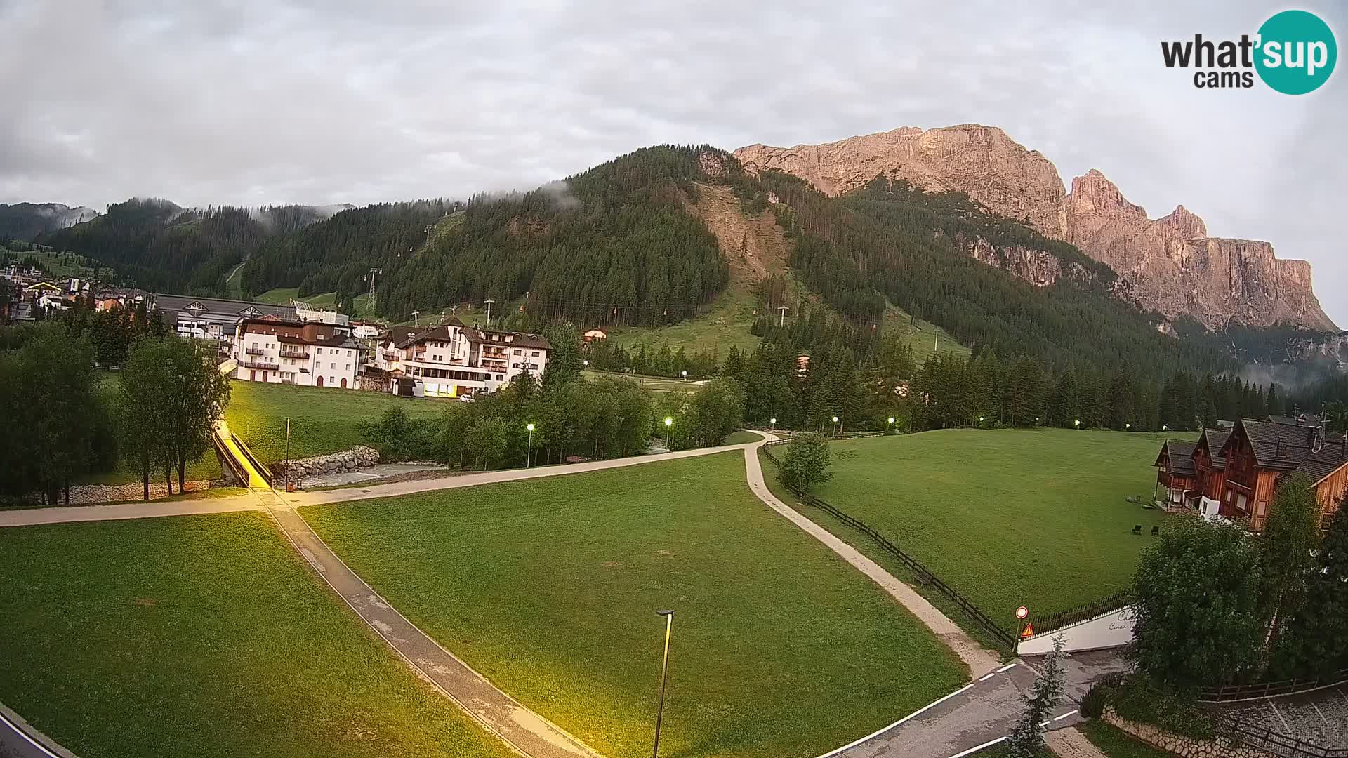 Webcam Corvara in Badia: Spectacular Views of the Sella Group