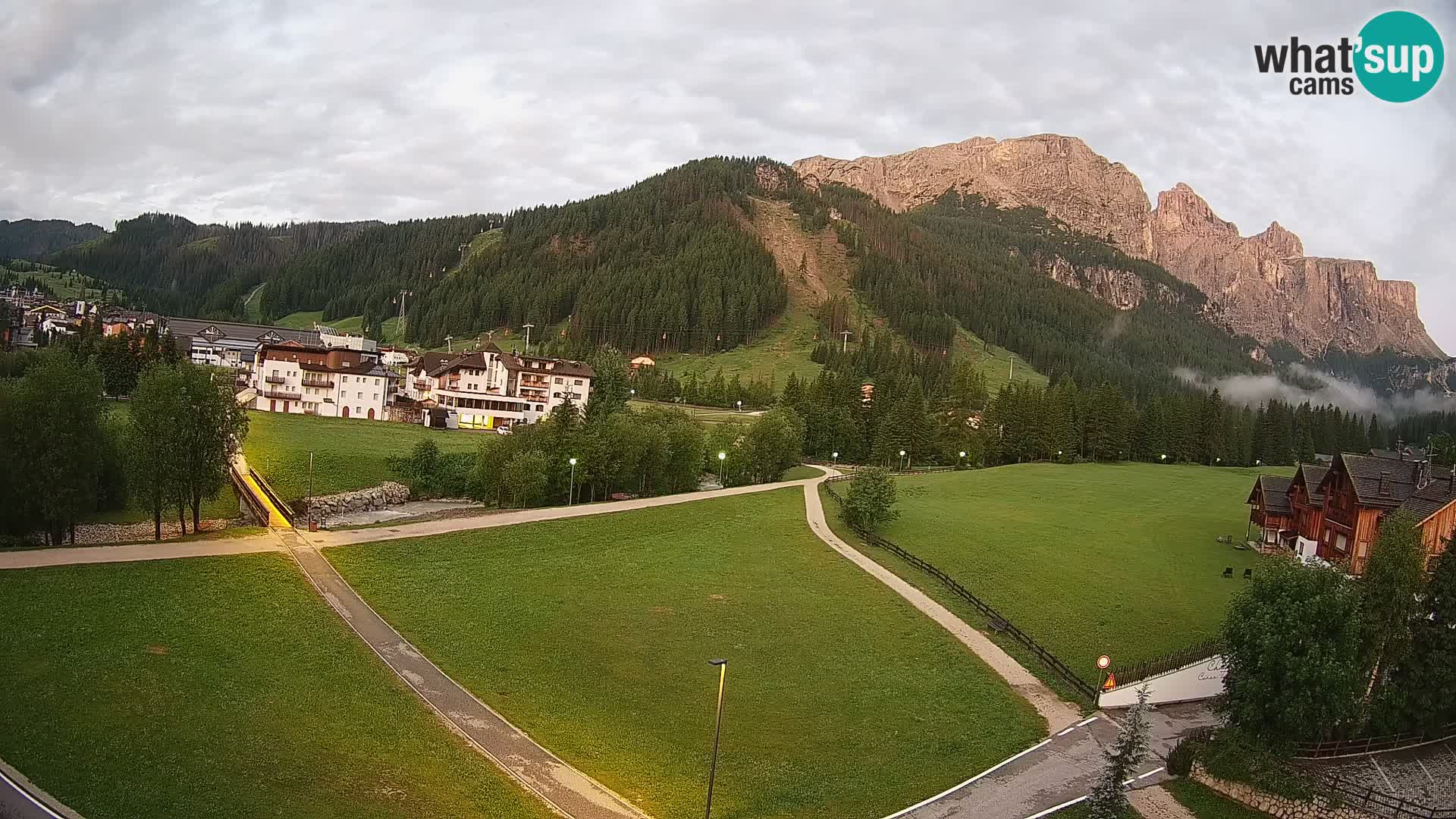 Webcam Corvara in Badia: Spectacular Views of the Sella Group
