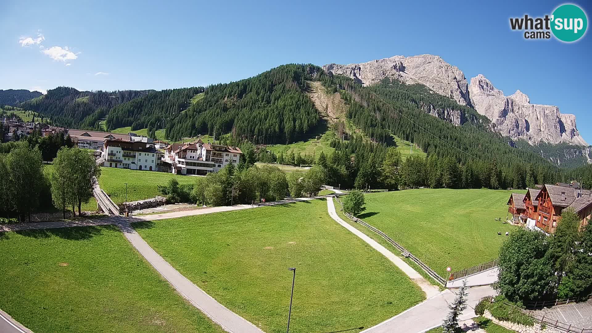 Webcam Corvara in Badia: Spectacular Views of the Sella Group