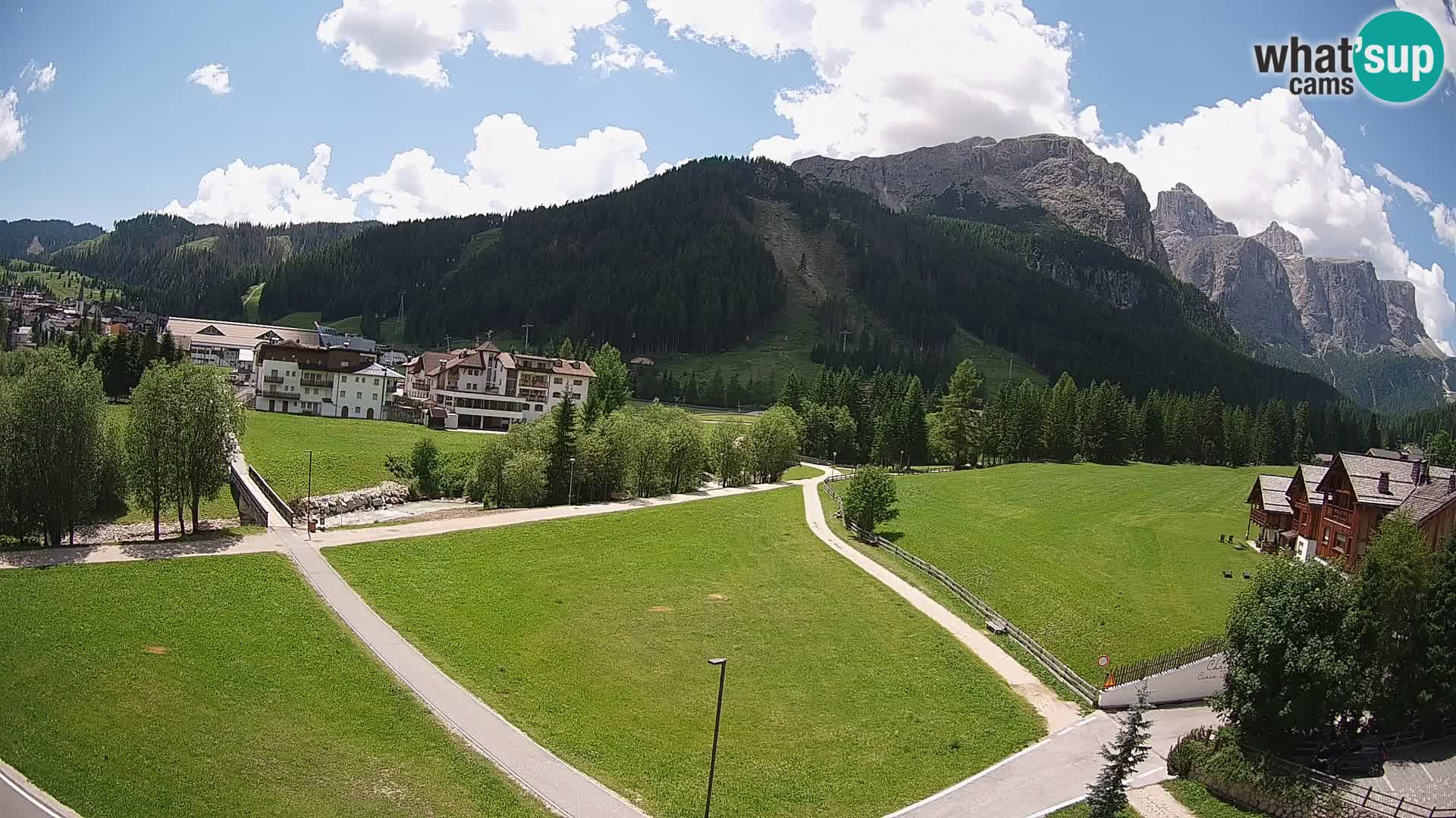Webcam Corvara in Badia: Spectacular Views of the Sella Group