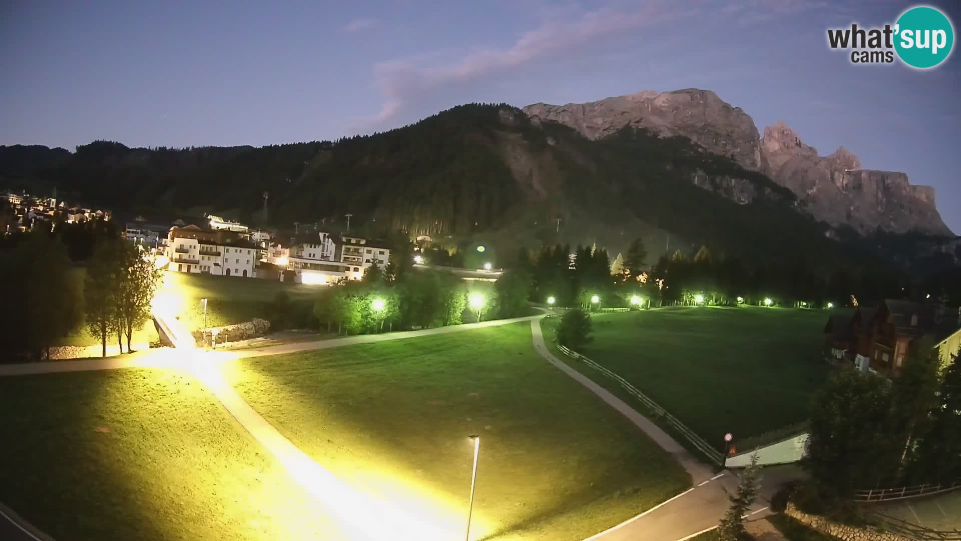 Webcam Corvara in Badia: Spectacular Views of the Sella Group