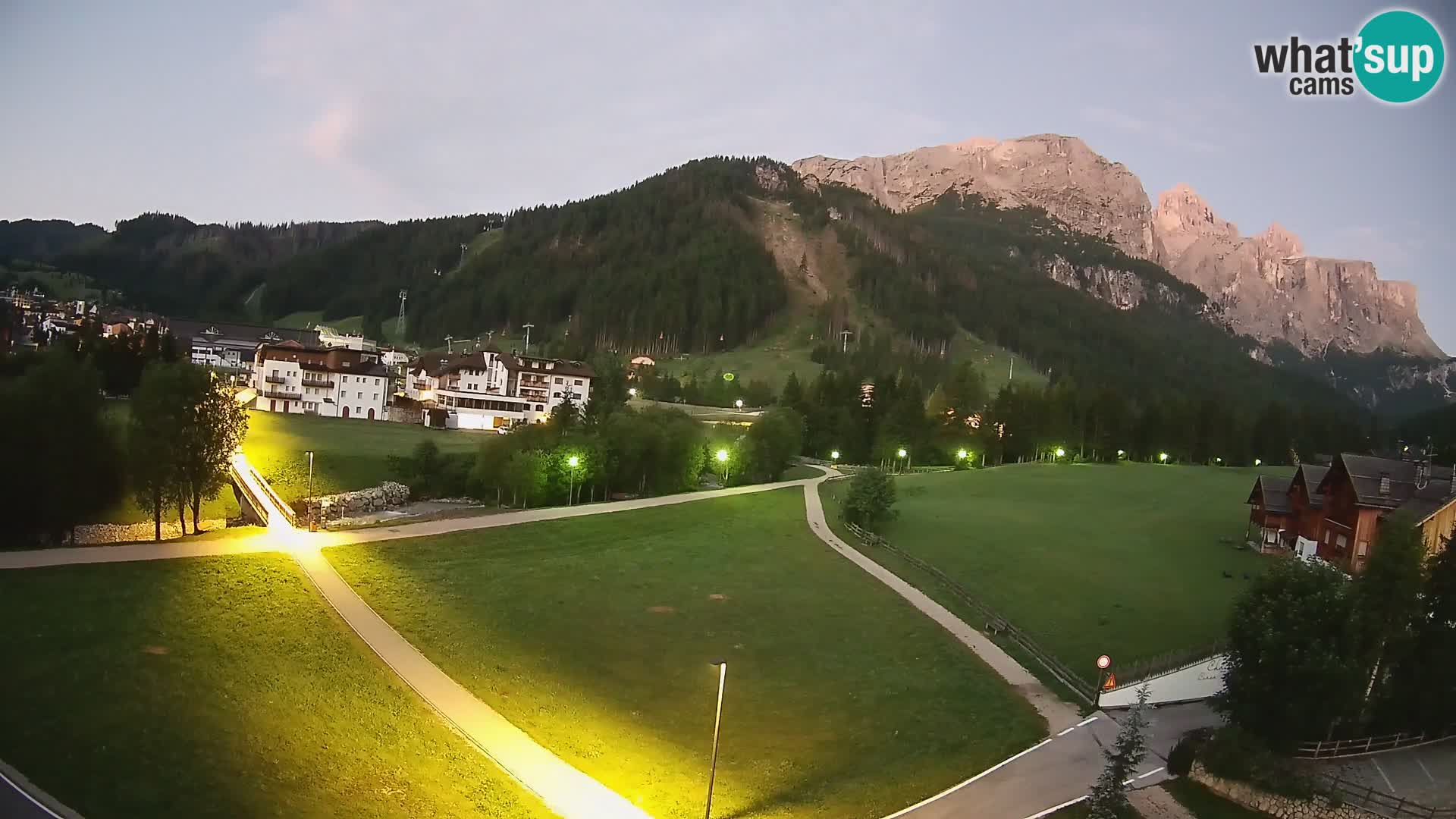 Webcam Corvara in Badia: Spectacular Views of the Sella Group