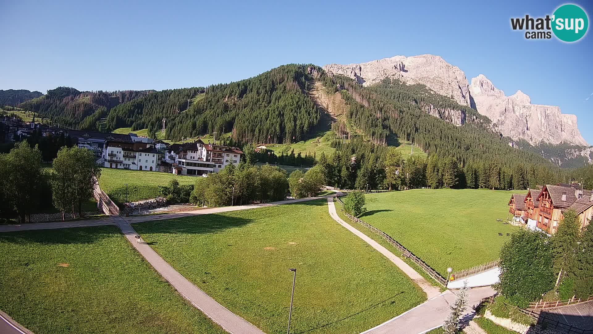 Webcam Corvara in Badia: Spectacular Views of the Sella Group
