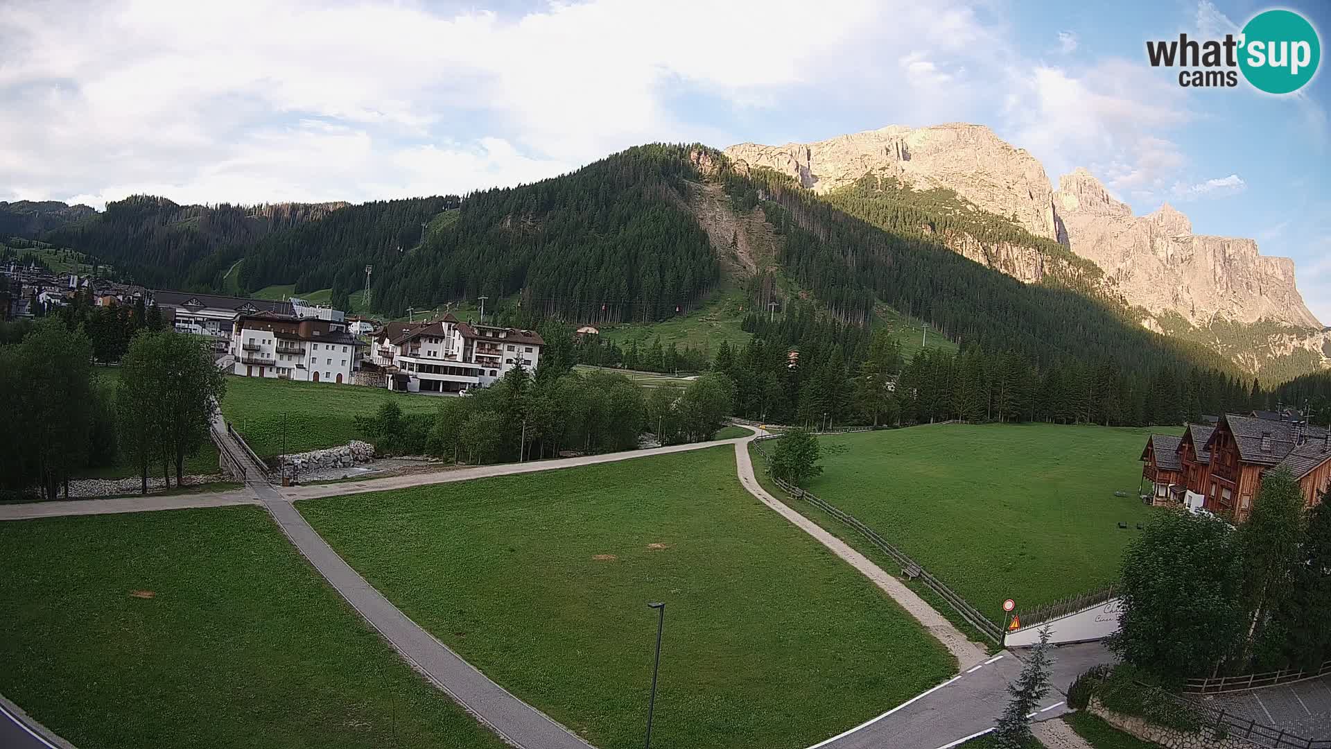 Webcam Corvara in Badia: Spectacular Views of the Sella Group