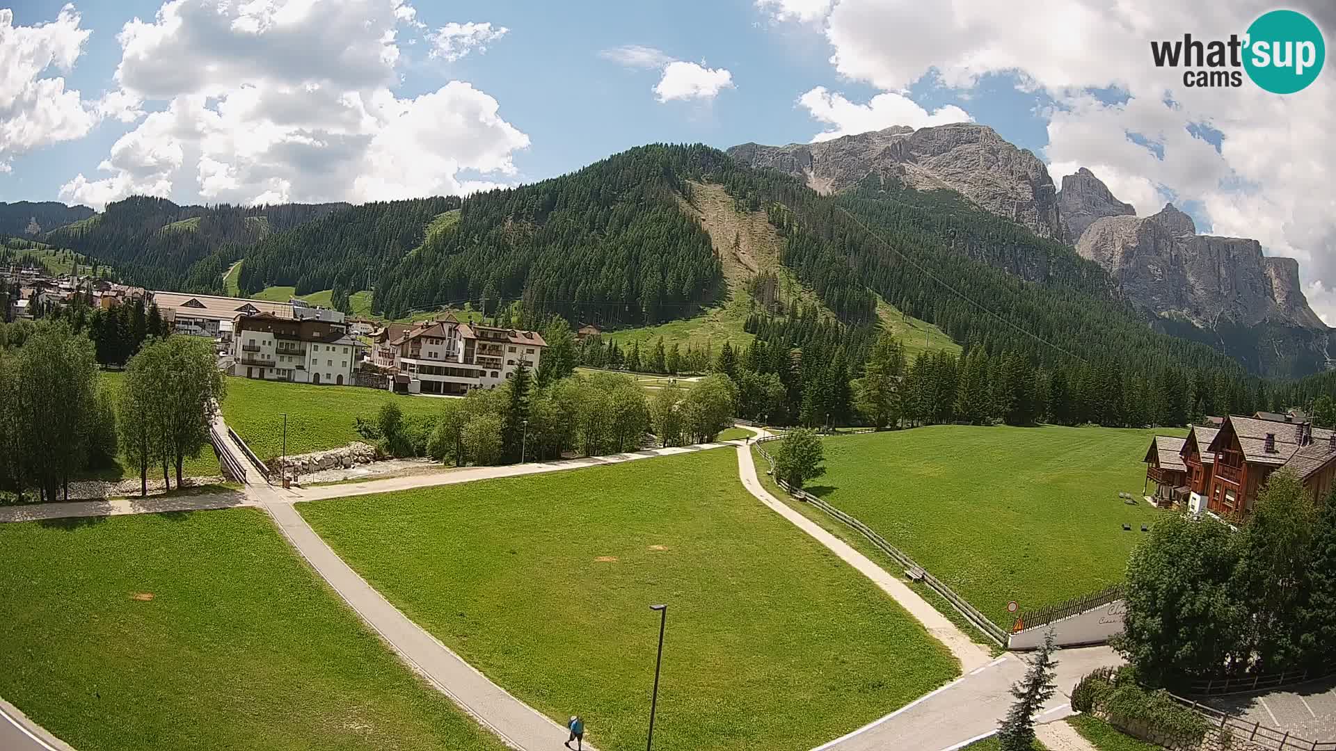 Corvara webcam | Spektakuläre Ausblicke auf die Sellagruppe