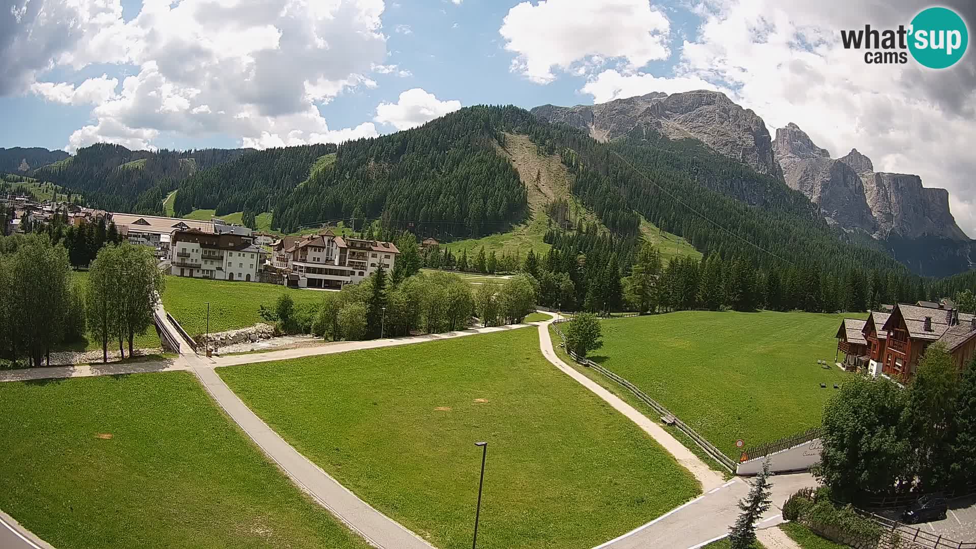 Corvara webcam | Spektakuläre Ausblicke auf die Sellagruppe