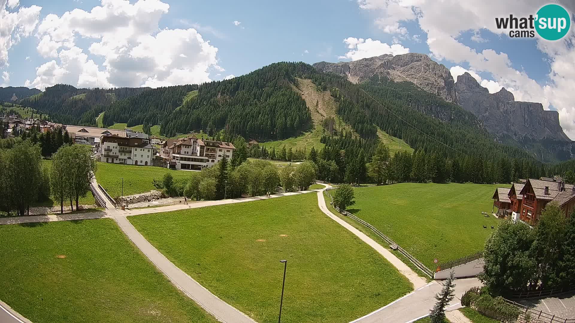Corvara webcam | Spektakuläre Ausblicke auf die Sellagruppe