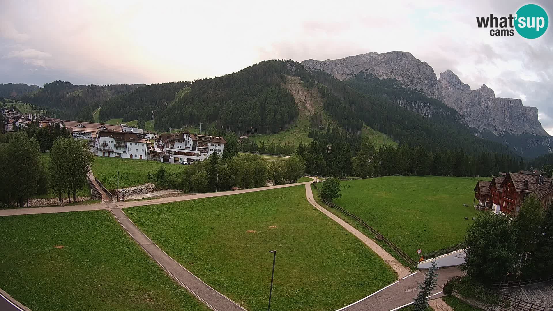 Camera en vivo Corvara | Vistas espectaculares del Grupo Sella