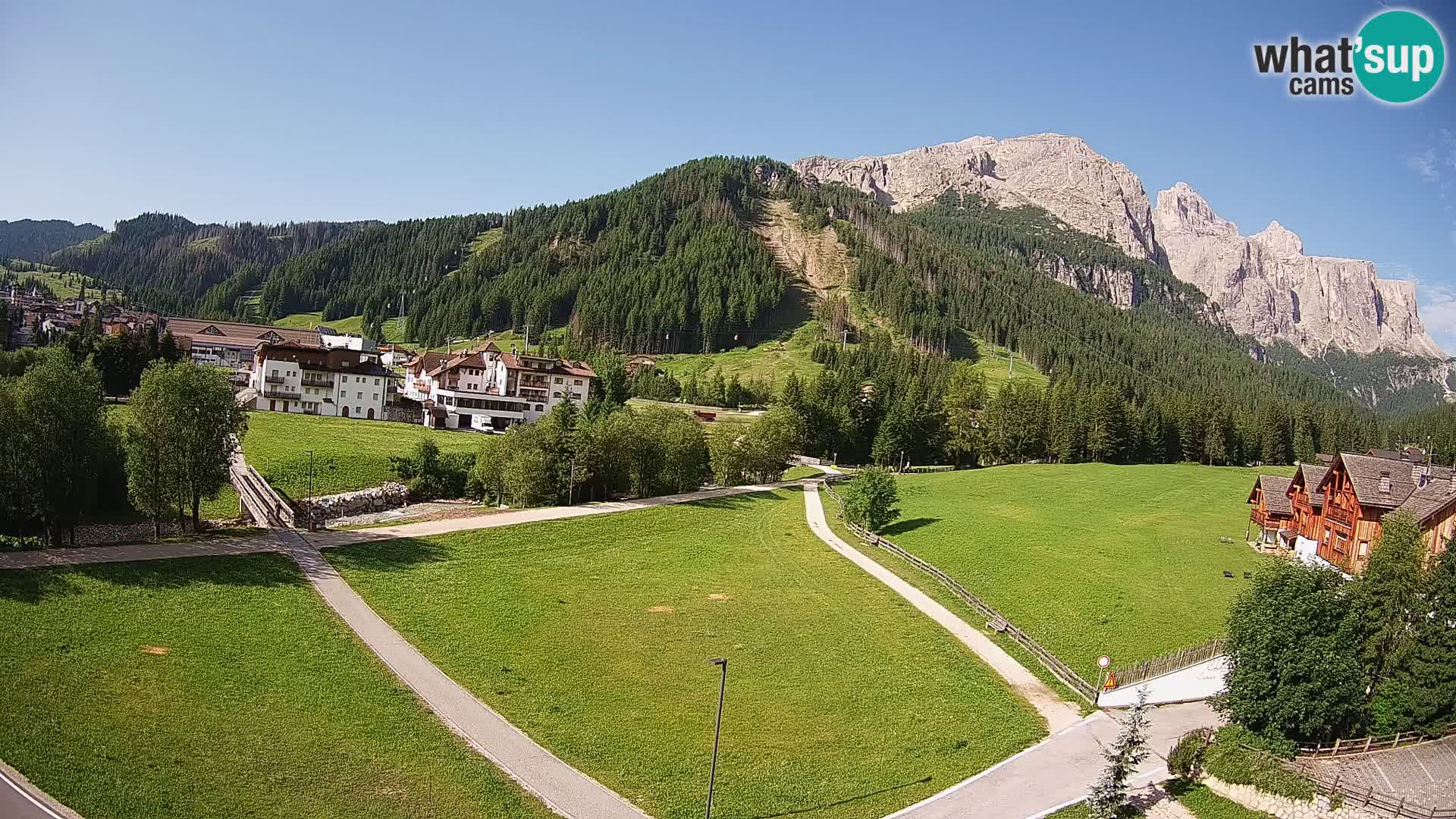 Webcam Corvara in Badia: Spectacular Views of the Sella Group