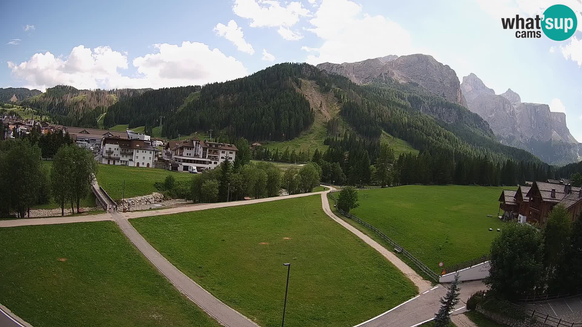 Corvara webcam | Spektakuläre Ausblicke auf die Sellagruppe