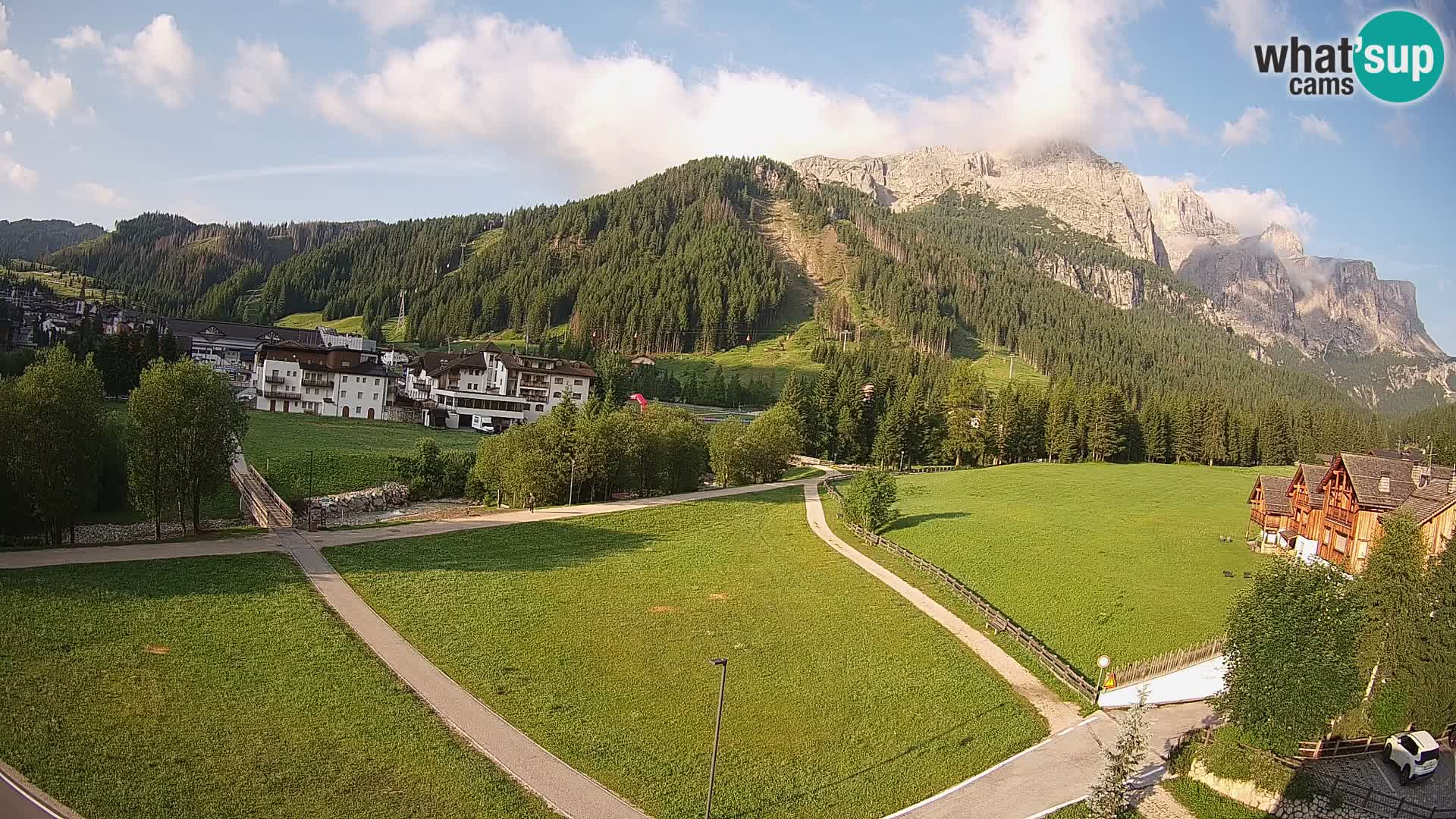 Corvara webcam | Spektakuläre Ausblicke auf die Sellagruppe