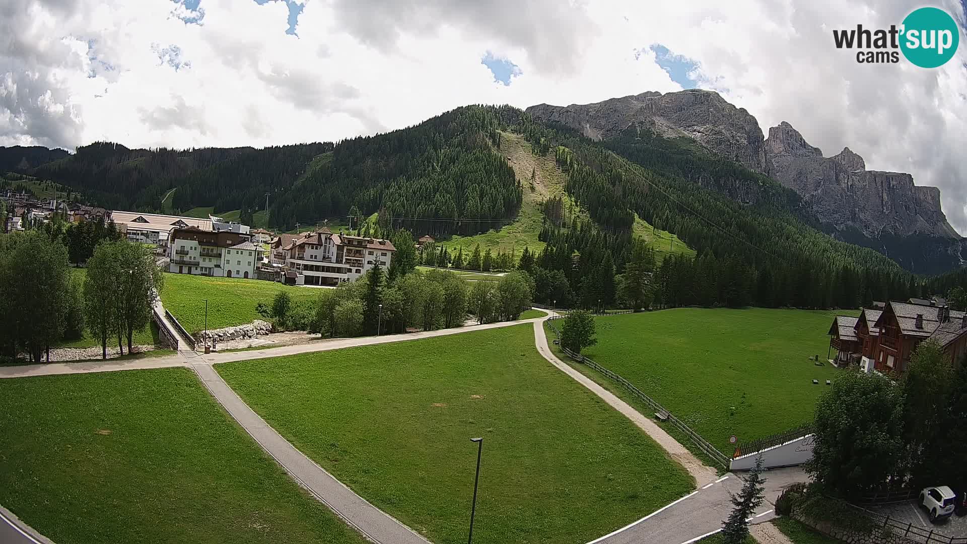 Corvara webcam | Spektakuläre Ausblicke auf die Sellagruppe