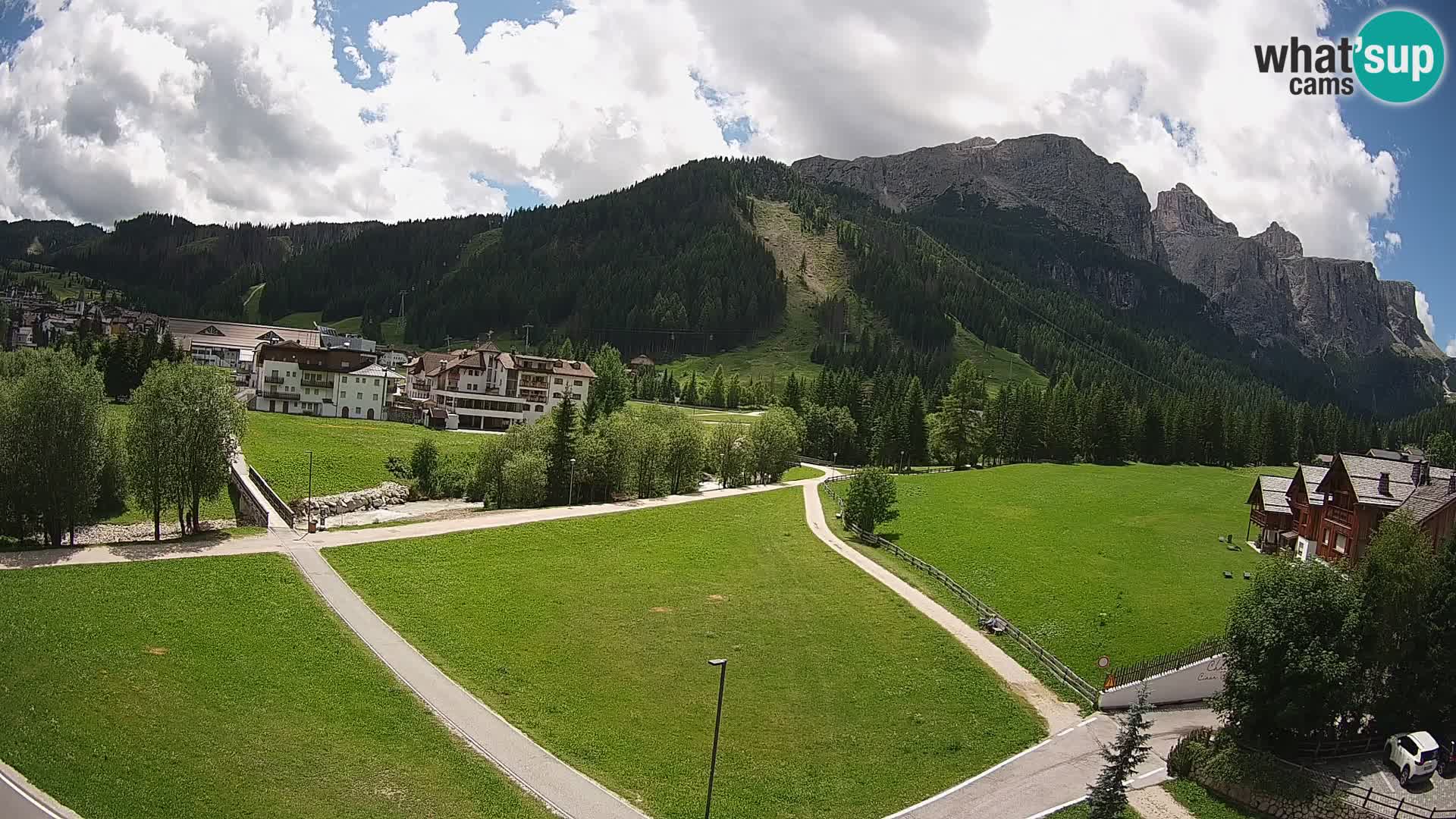 Corvara webcam | Spektakuläre Ausblicke auf die Sellagruppe