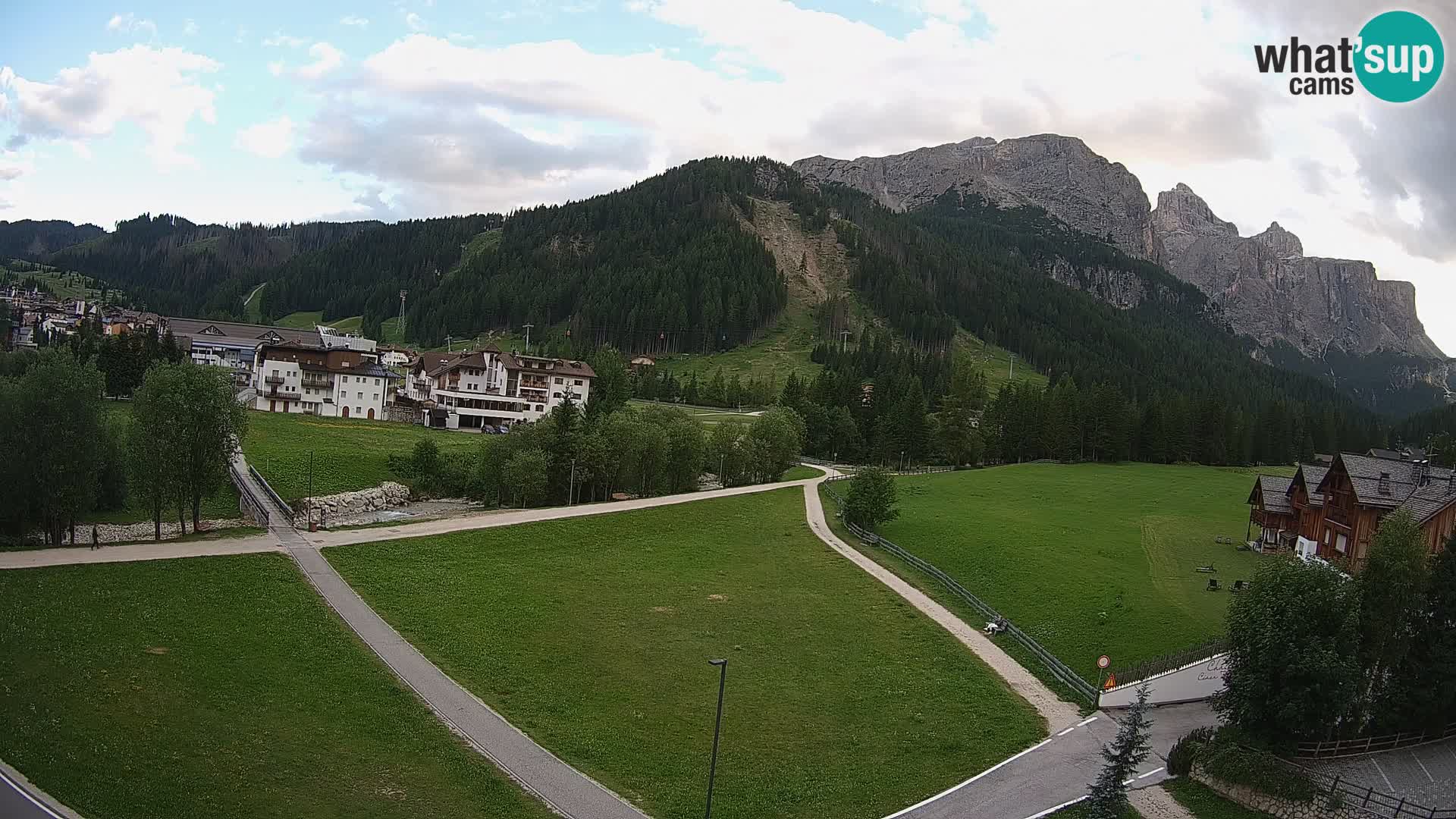 Webcam Corvara in Badia: Spectacular Views of the Sella Group