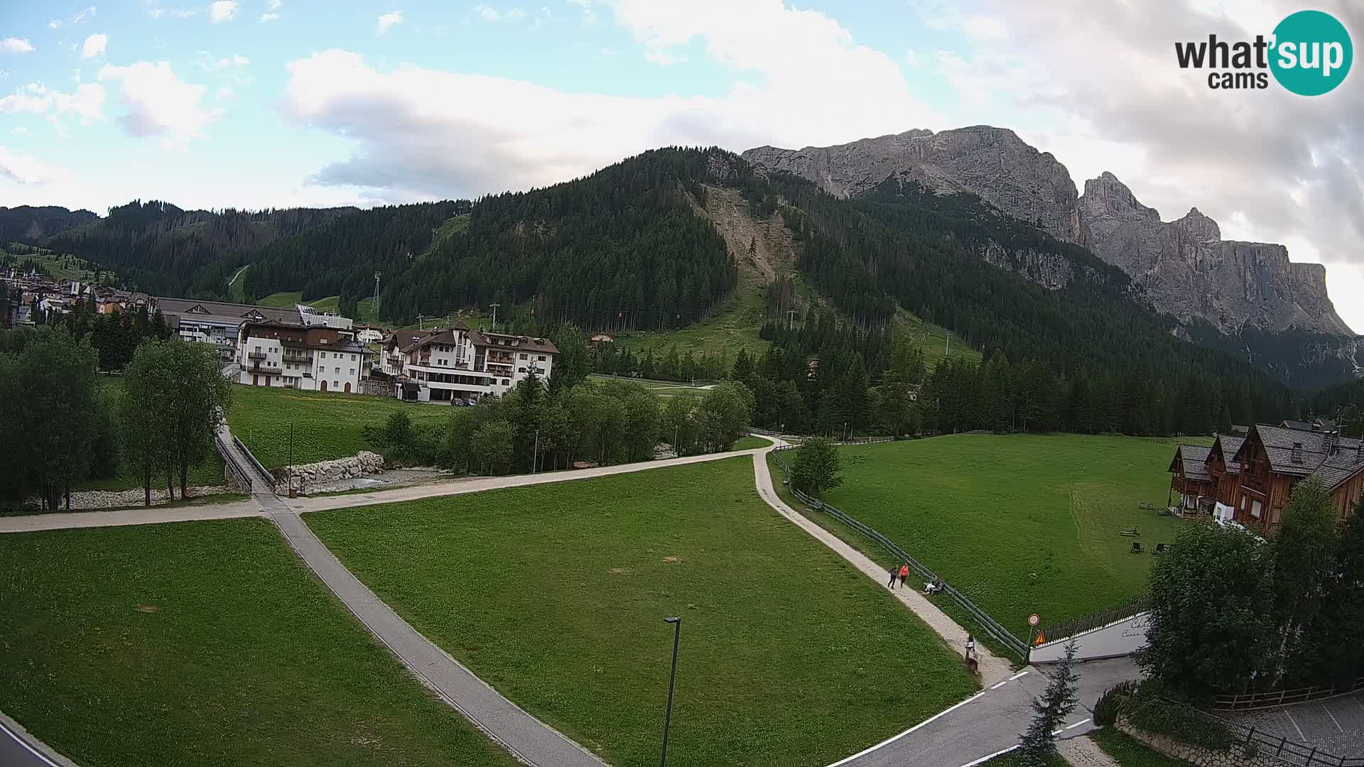 Corvara webcam | Spektakuläre Ausblicke auf die Sellagruppe