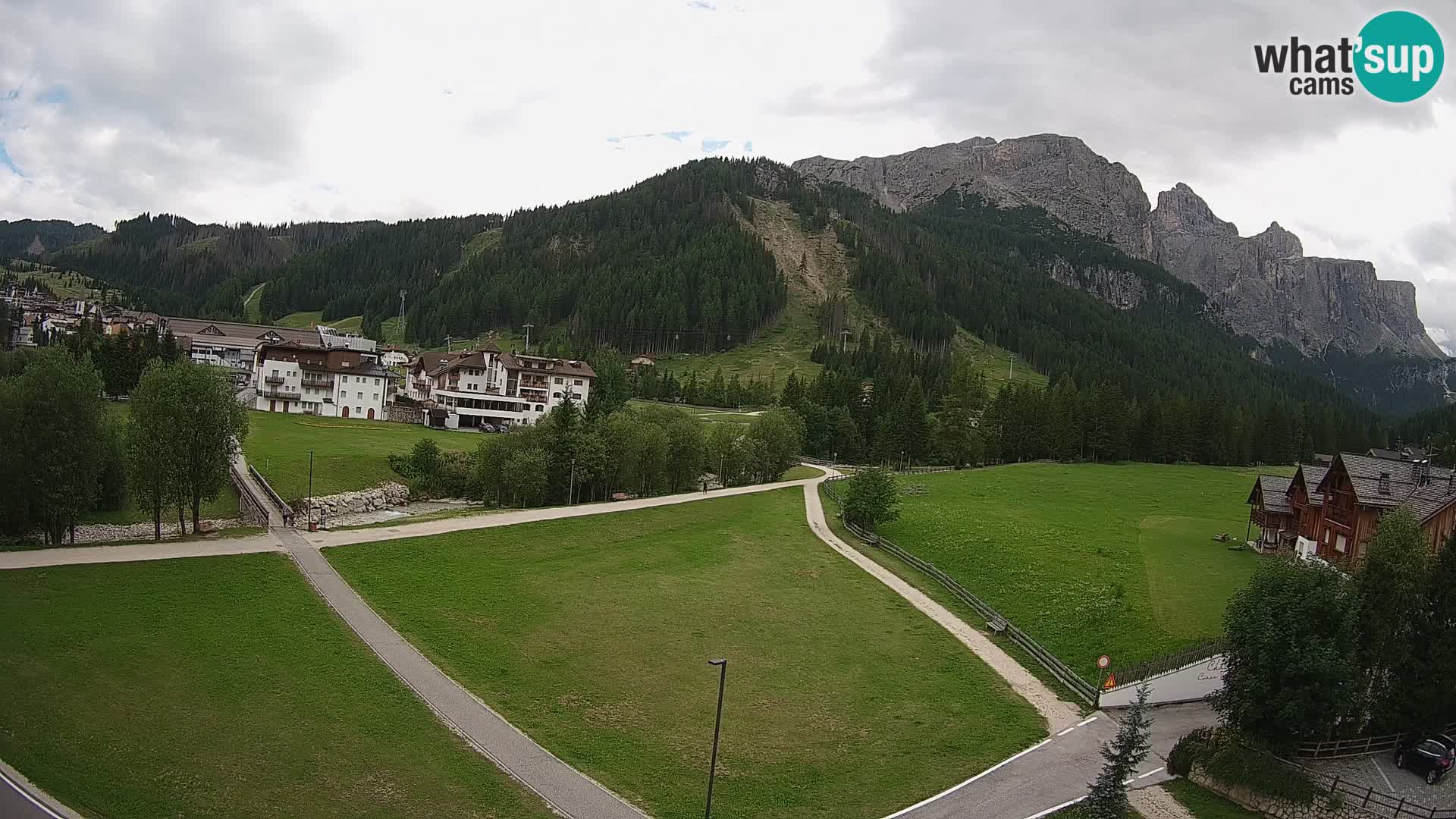 Webcam Corvara in Badia: Spectacular Views of the Sella Group