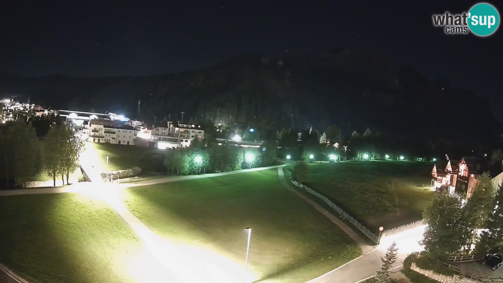 Live cam Corvara | Vues spectaculaires sur le groupe Sella