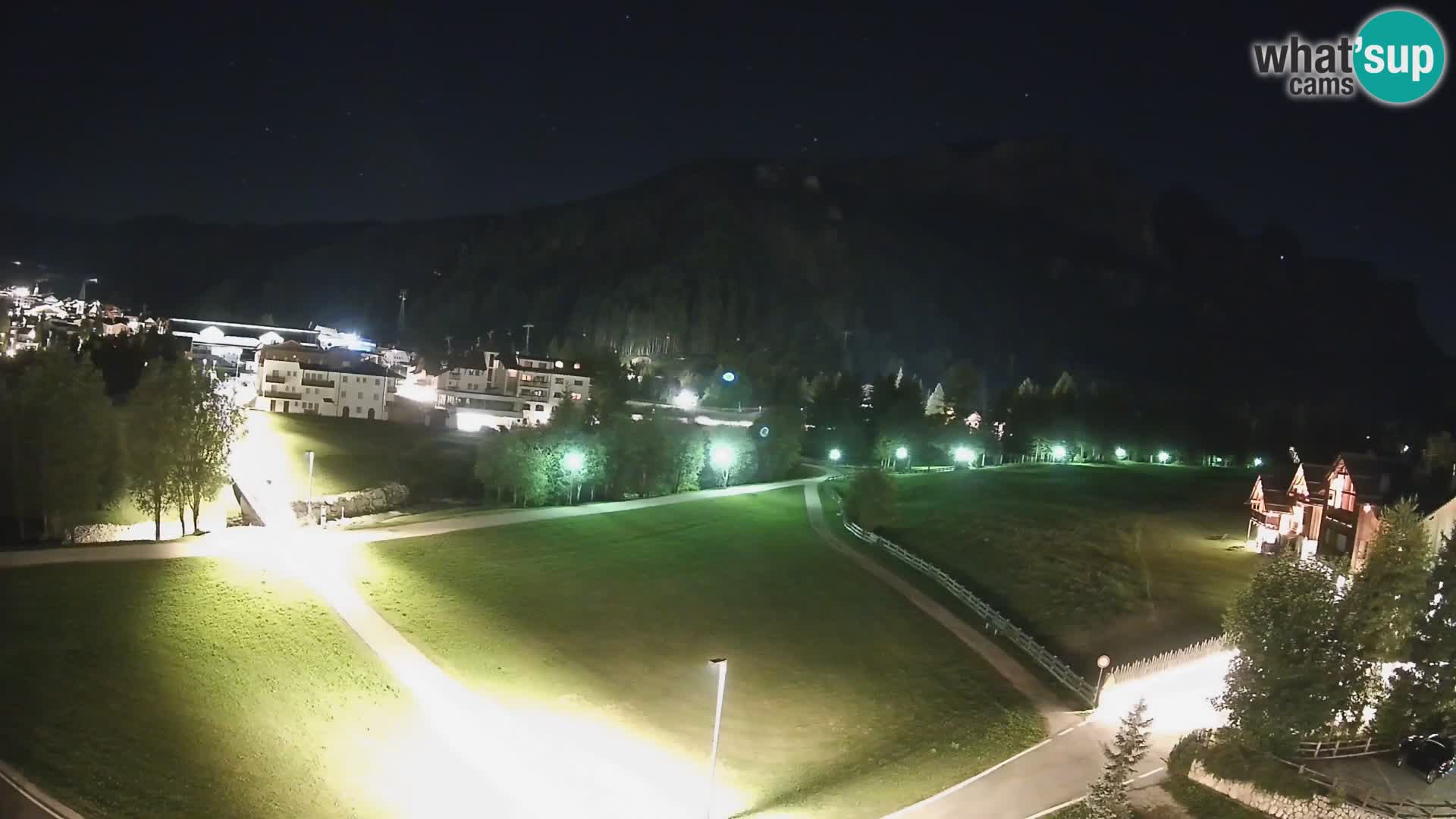 Live cam Corvara | Vues spectaculaires sur le groupe Sella